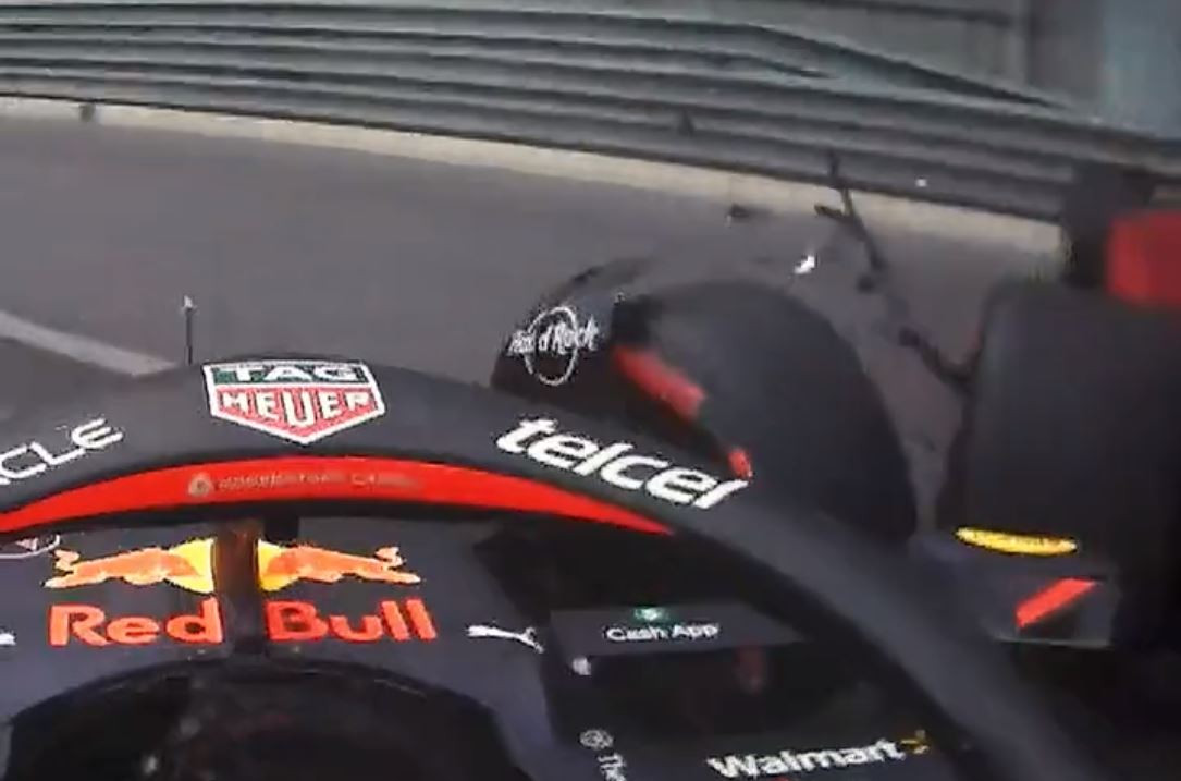 La cámara on board del impacto que recibió Sergio Checo Pérez de Carlos Sainz en la clasificación de Mónaco (Twitter/@F1)