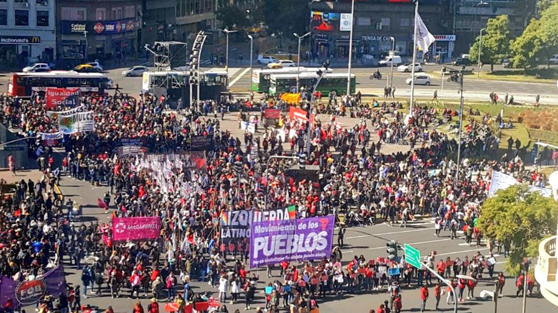 En el gobierno porteño aseguran que no permitirán que se vuelve a cortar la 9 de Julio por tres días (solotransito)