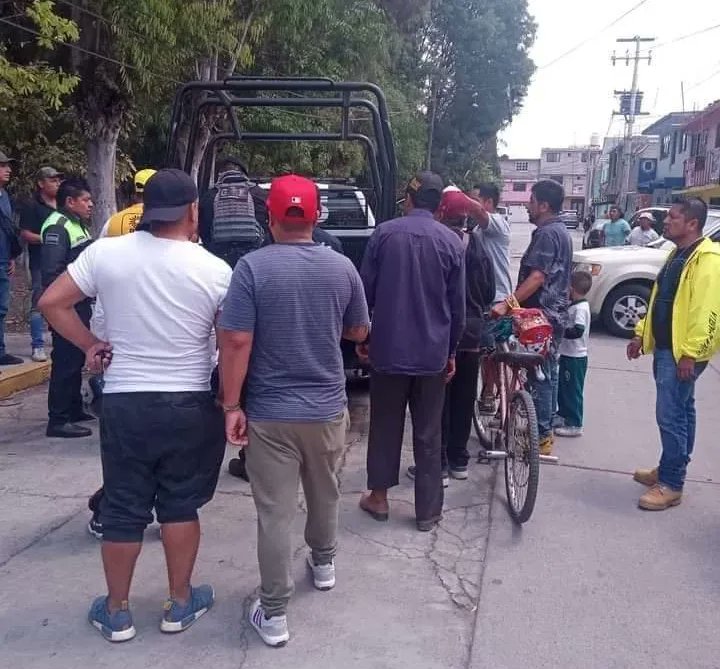 El intendente de la escuela secundaria resultó herido en uno de sus hombros (Foto: Especial)