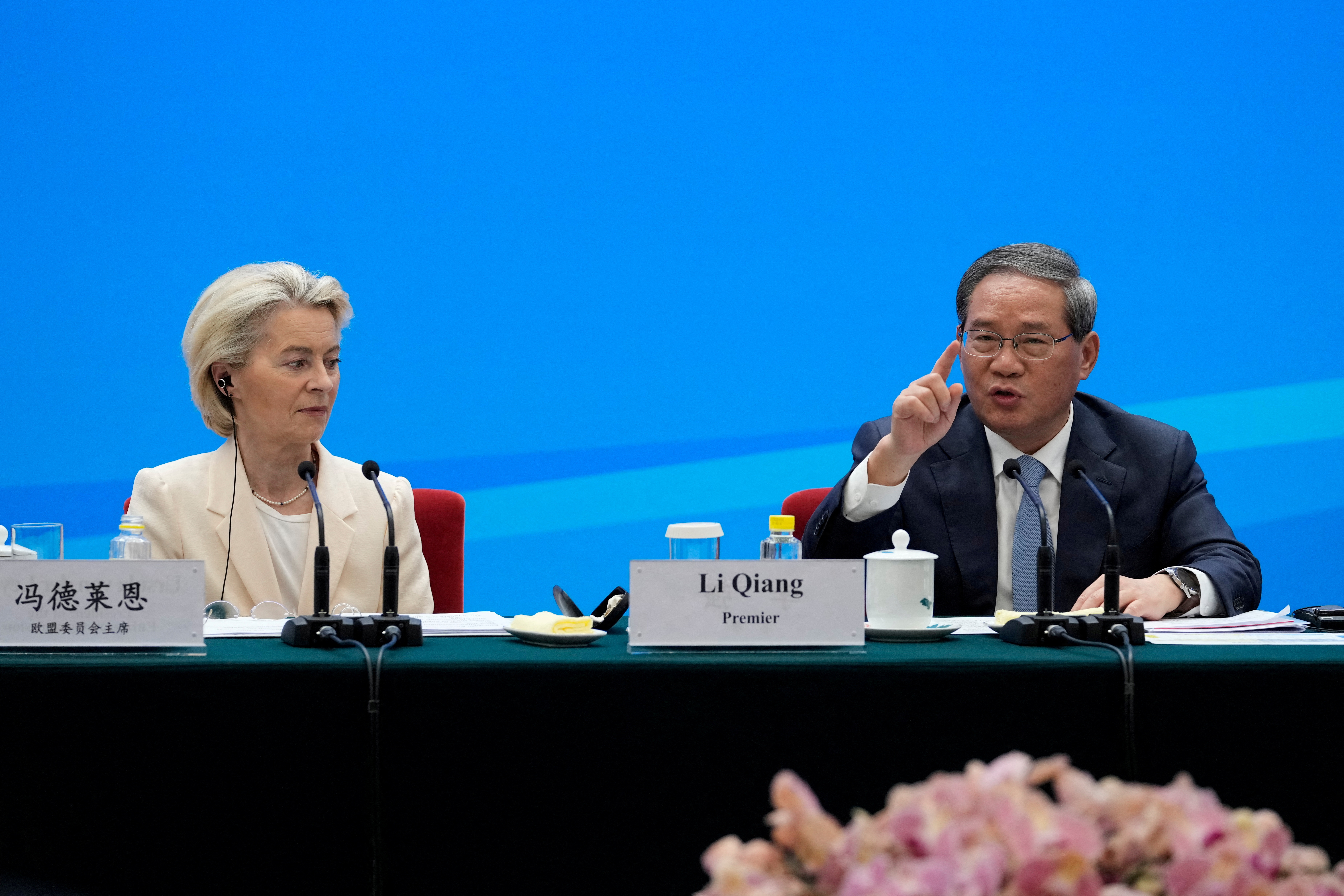 La Unión Europea y China negociarán en Bruselas para evitar una crisis por tierras raras