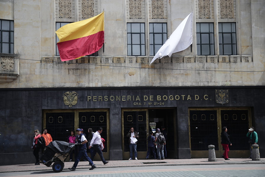Personería de Bogotá hizo un llamado urgente para que el Distrito tome medidas ante el encierro vial de 60.00o habitantes en Kennedy (Colprensa)