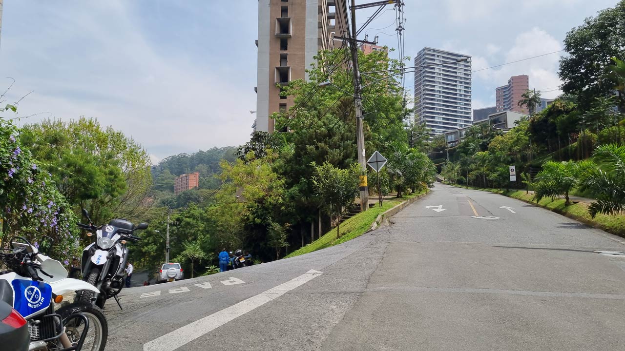Cierres viales en Medellín para la demolición controlada del edificio Continental Towers