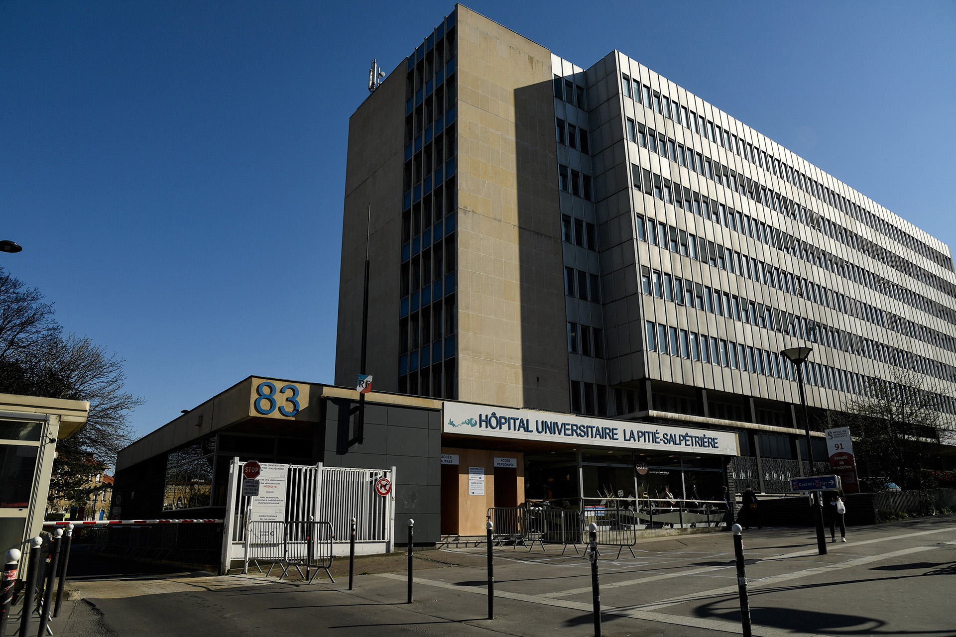 El hospital Pitié-Salpêtrière dnde fue atendida "Lady Di" es uno de los más grandes de Francia. (FOTO: AFP)