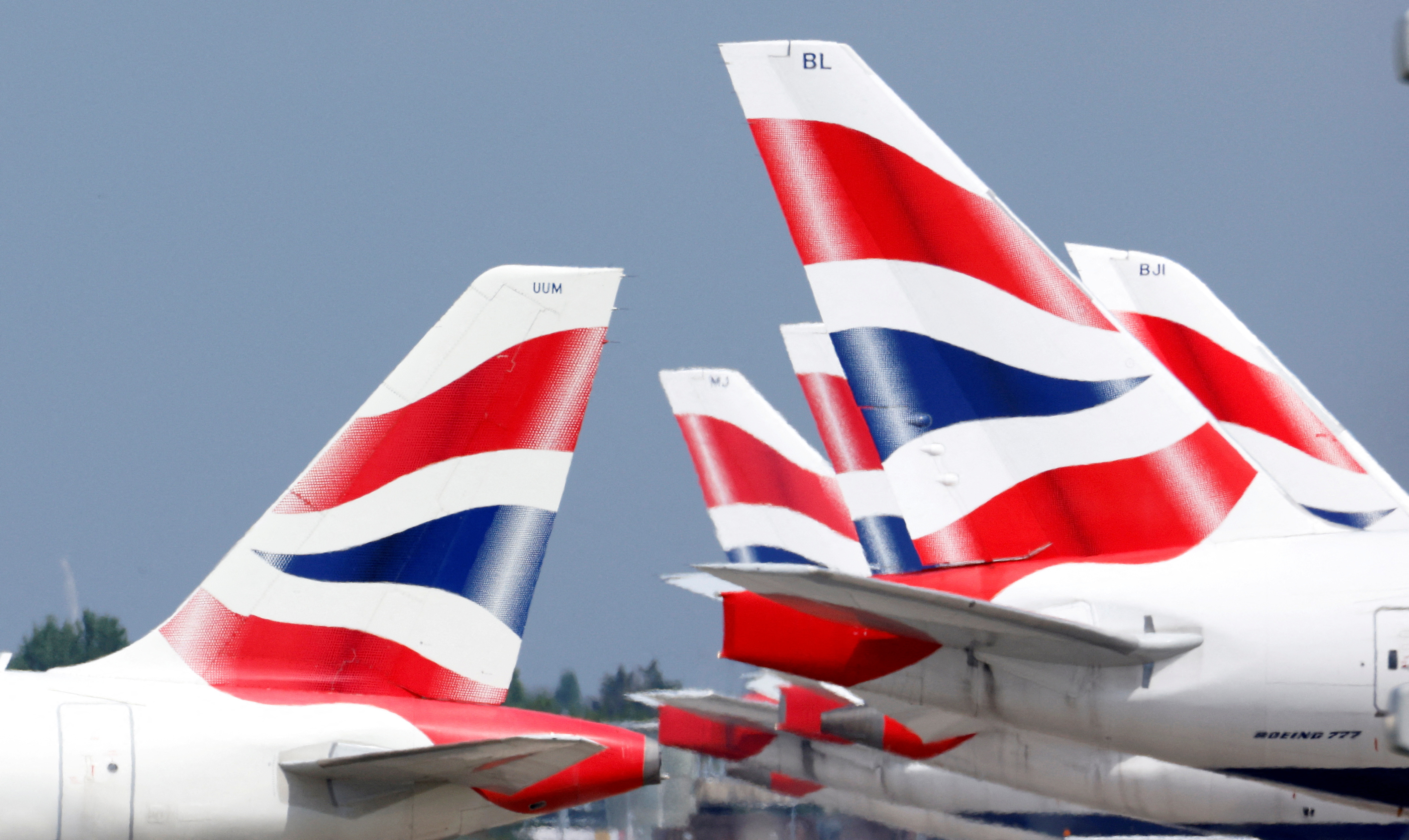 El lunes, el aeropuerto tuvo que anular 61 vuelos, tras haber pedido a algunas compañías aéreas a finales de junio que redujeran sus programas de vuelo (REUTERS/John Sibley)