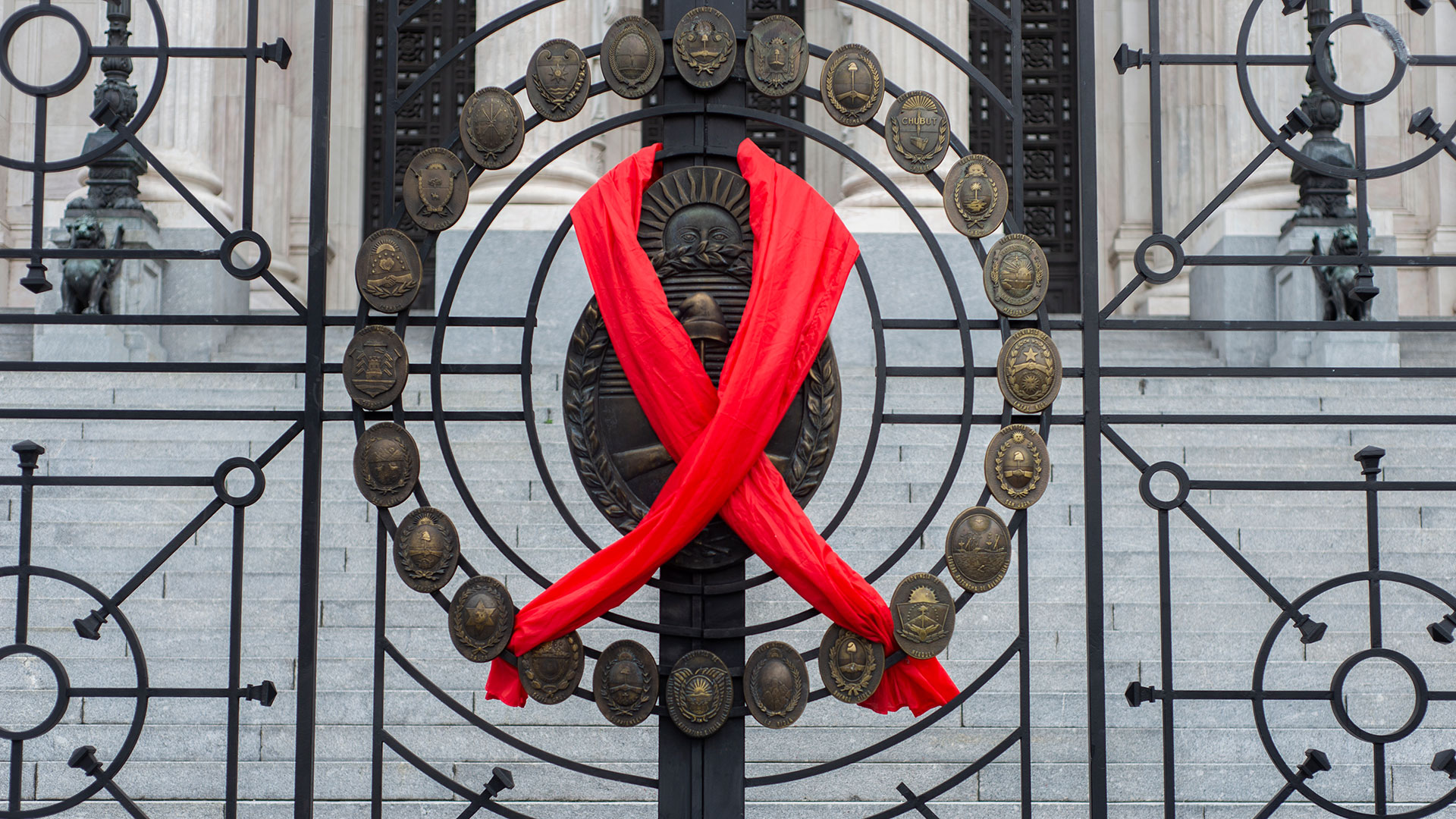 Ley Nacional de VIH, Hepatitis Virales, Tuberculosis e Infecciones de Transmisión Sexual que asegura el tratamiento antirretroviral de forma gratuita