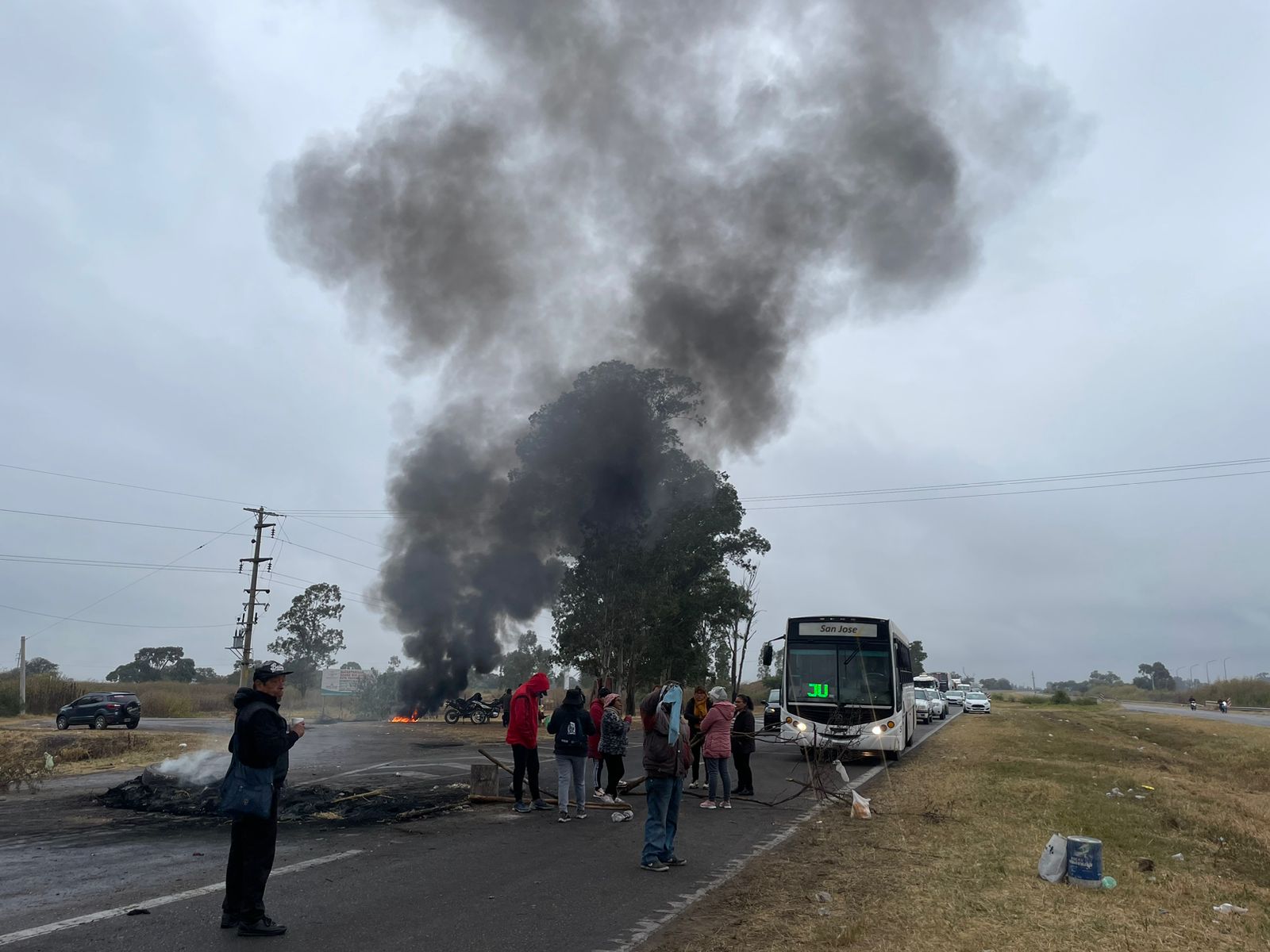 Corte en la ruta nacional 66 en Jujuy, durante el sexto día de protestas en la provincia