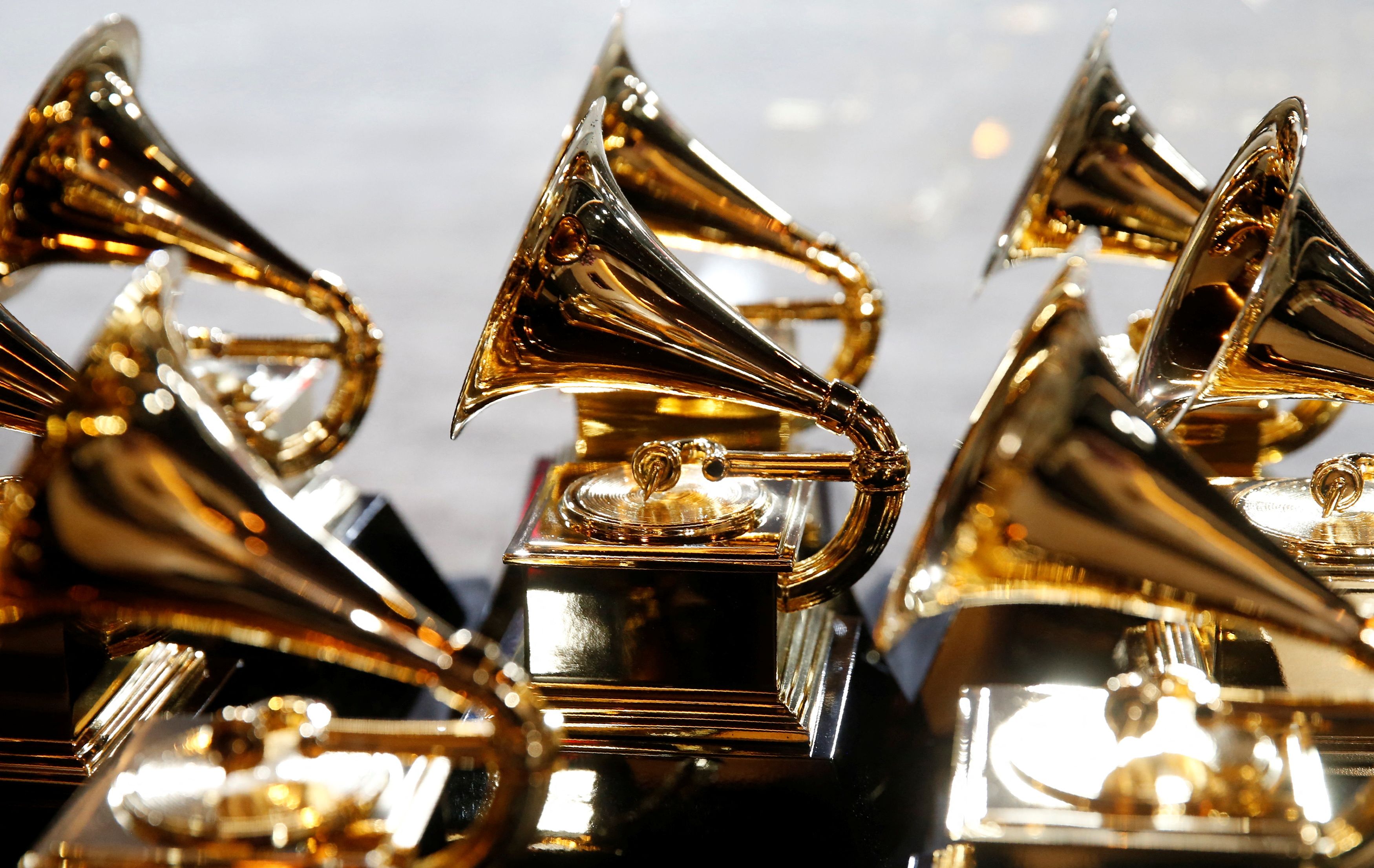 FILE PHOTO: 60th Annual Grammy Awards – Show – New York, U.S., 28/01/2018 – Grammy Awards trophies are displayed backstage during the pre-telecast. REUTERS/Carlo Allegri/File Photo
