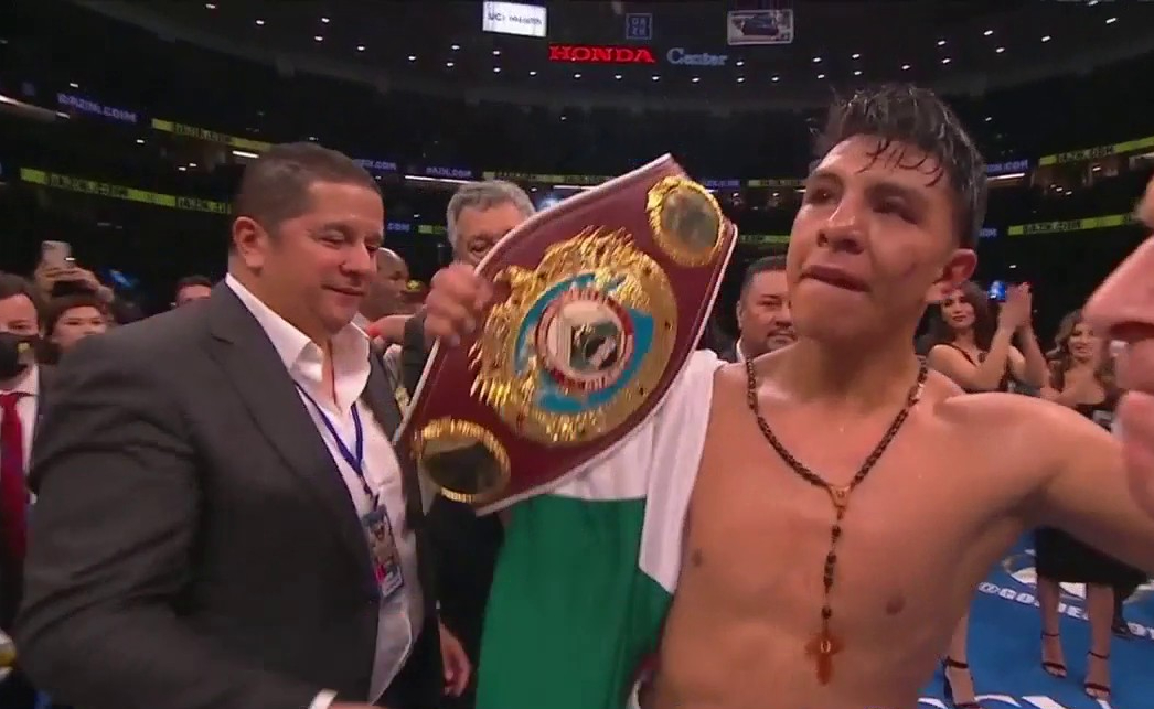 Jaime Munguía es uno de los peleadores mexicanos con más futuro en el boxeo. A sus 26 años, se mantiene invicto y fue campeón de peso medio. (Foto: Captura de pantalla / ESPN)