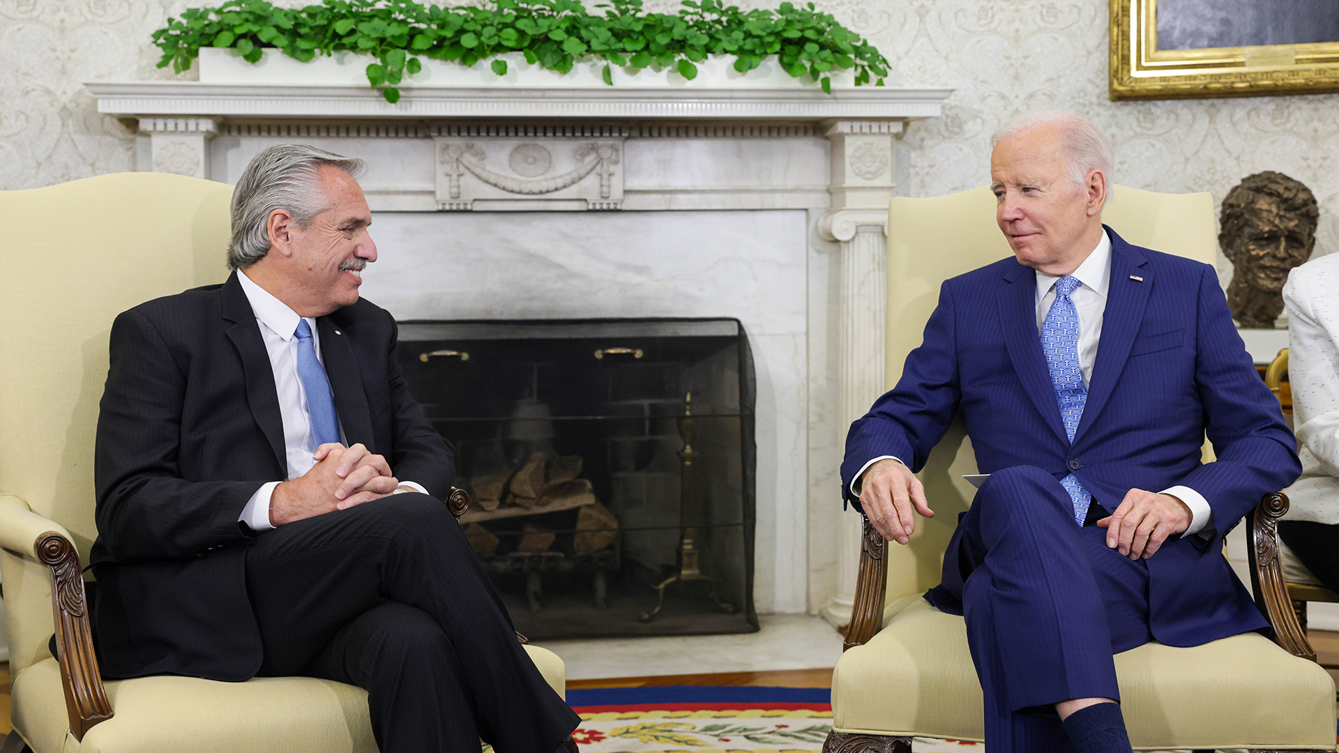 Alberto Fernandez y Joseph Biden durante su encuentro oficial en la Casa Blanca