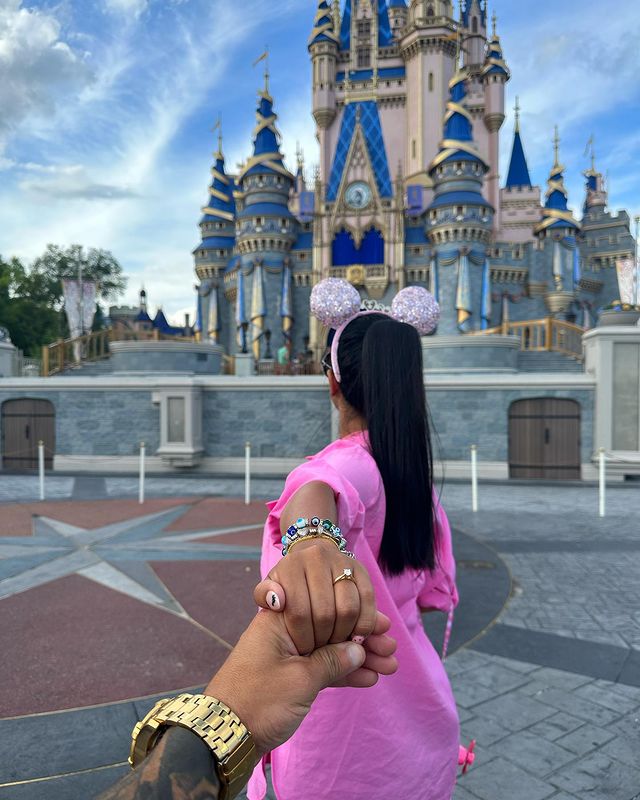 Melissa Paredes and Anthony Aranda got engaged during a family trip to the United States.
