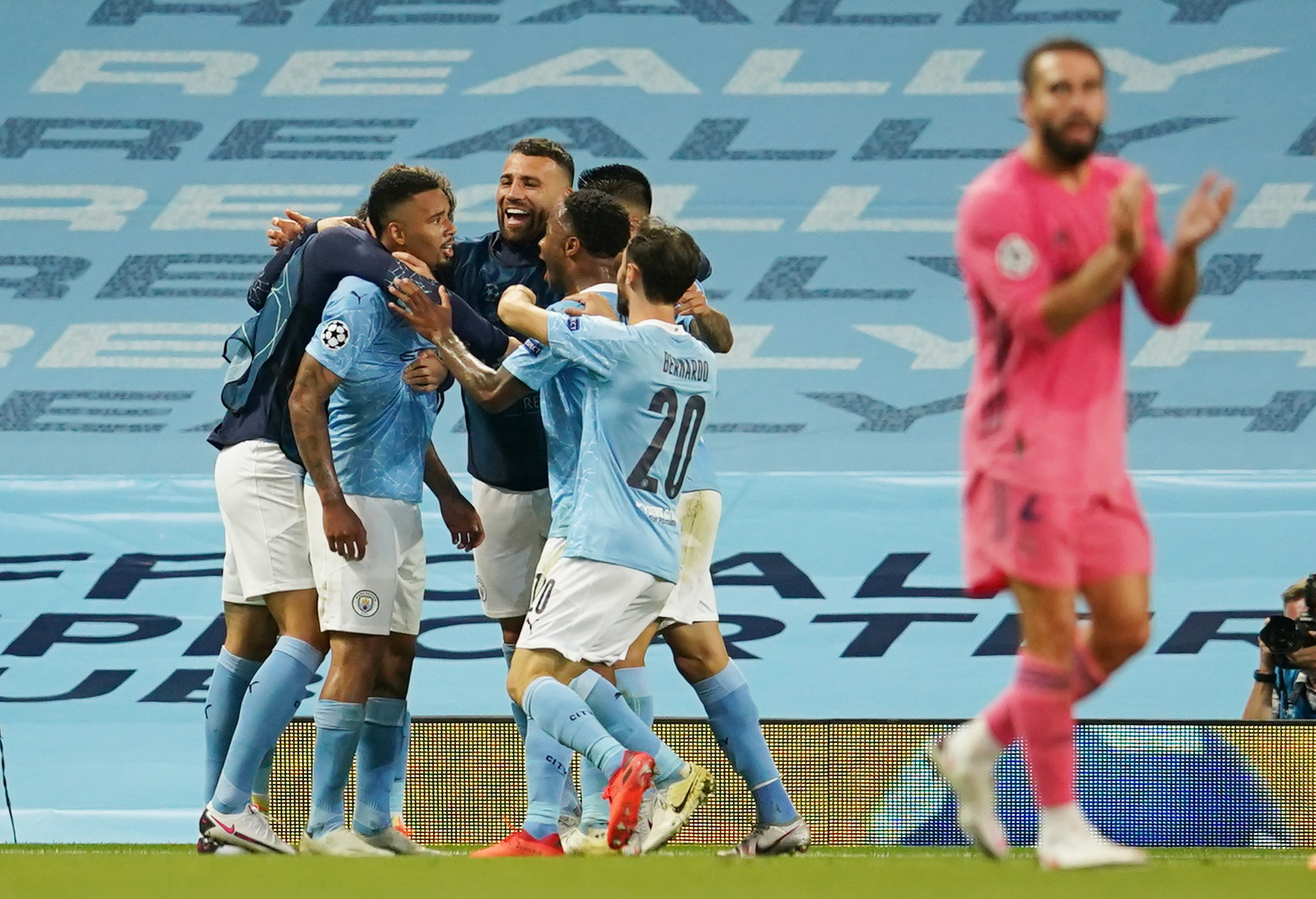 El City se impuso ante el Real Madrid con un global de 4-2 (REUTERS/Dave Thompson)