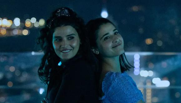 Las hermanas Manal Issa y Nathalie Issa interpretan a las protagonistas de la historia. (Netflix) 