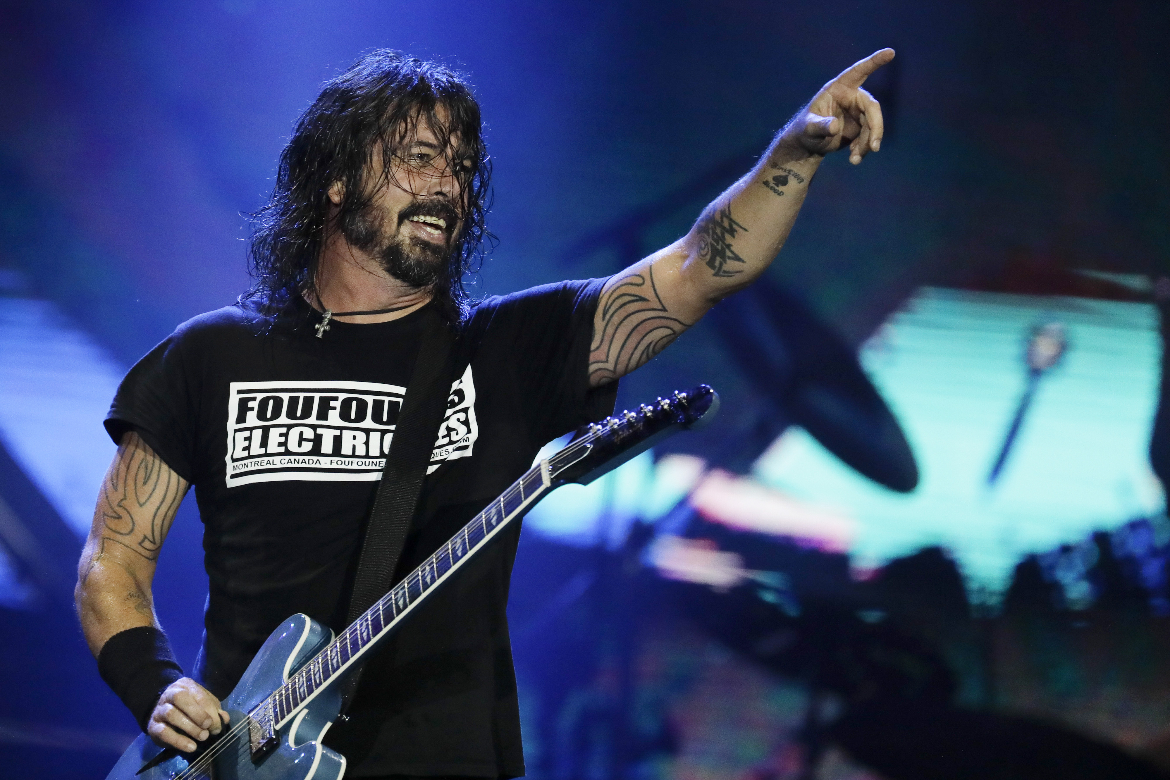 Dave Grohl de la banda Foo Fighters durante su presentación en el festival Rock in Rio en Río de Janeiro. La banda anunció la incorporación de Josh Freese como su nuevo baterista para las giras, un año después de la muerte de Taylor Hawkins. (Foto AP/Leo Correa, archivo)