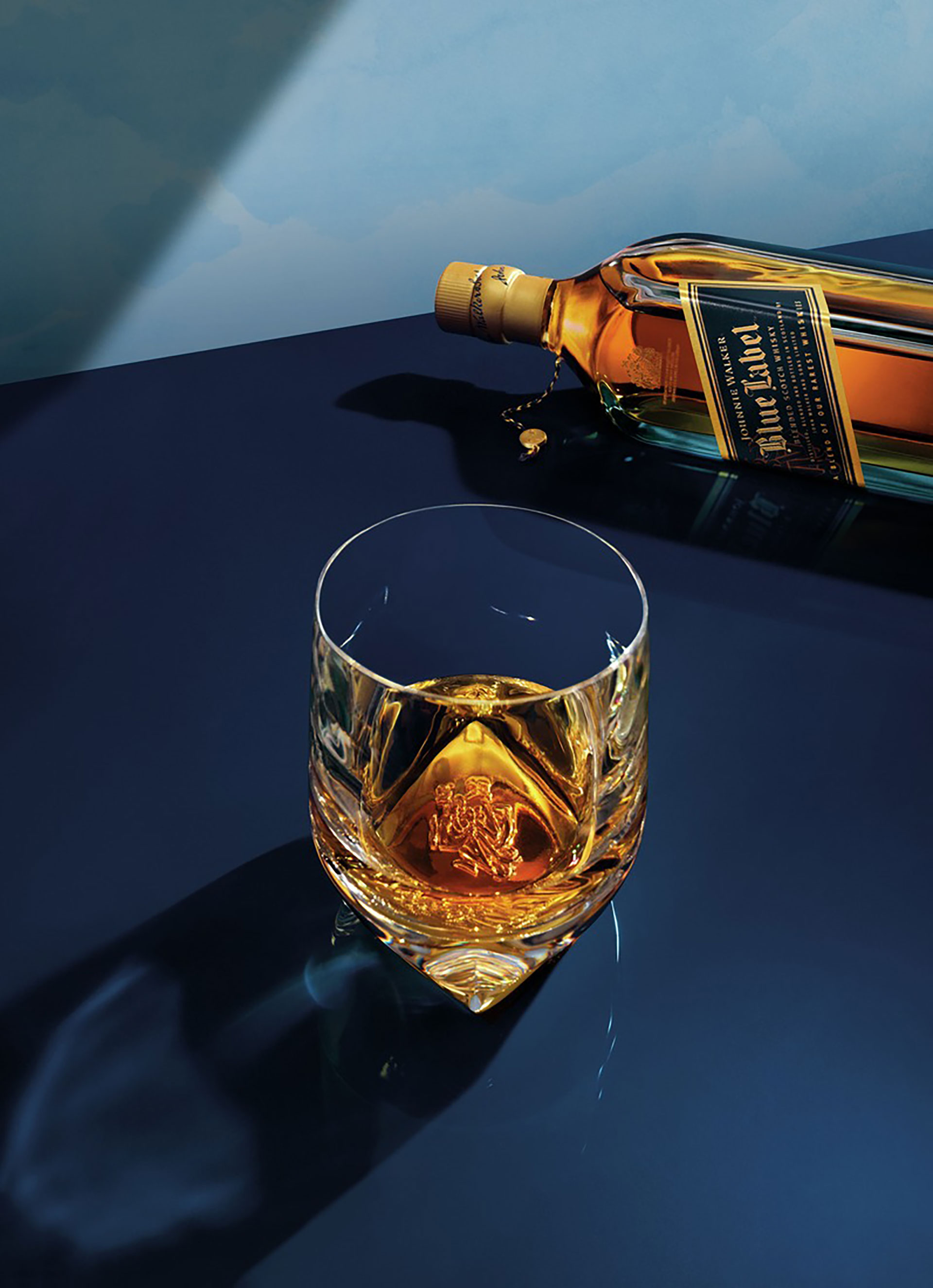 Los especialistas coinciden en que el whisky es un ingrediente noble y fino para los cócteles (Johnnie Walker)