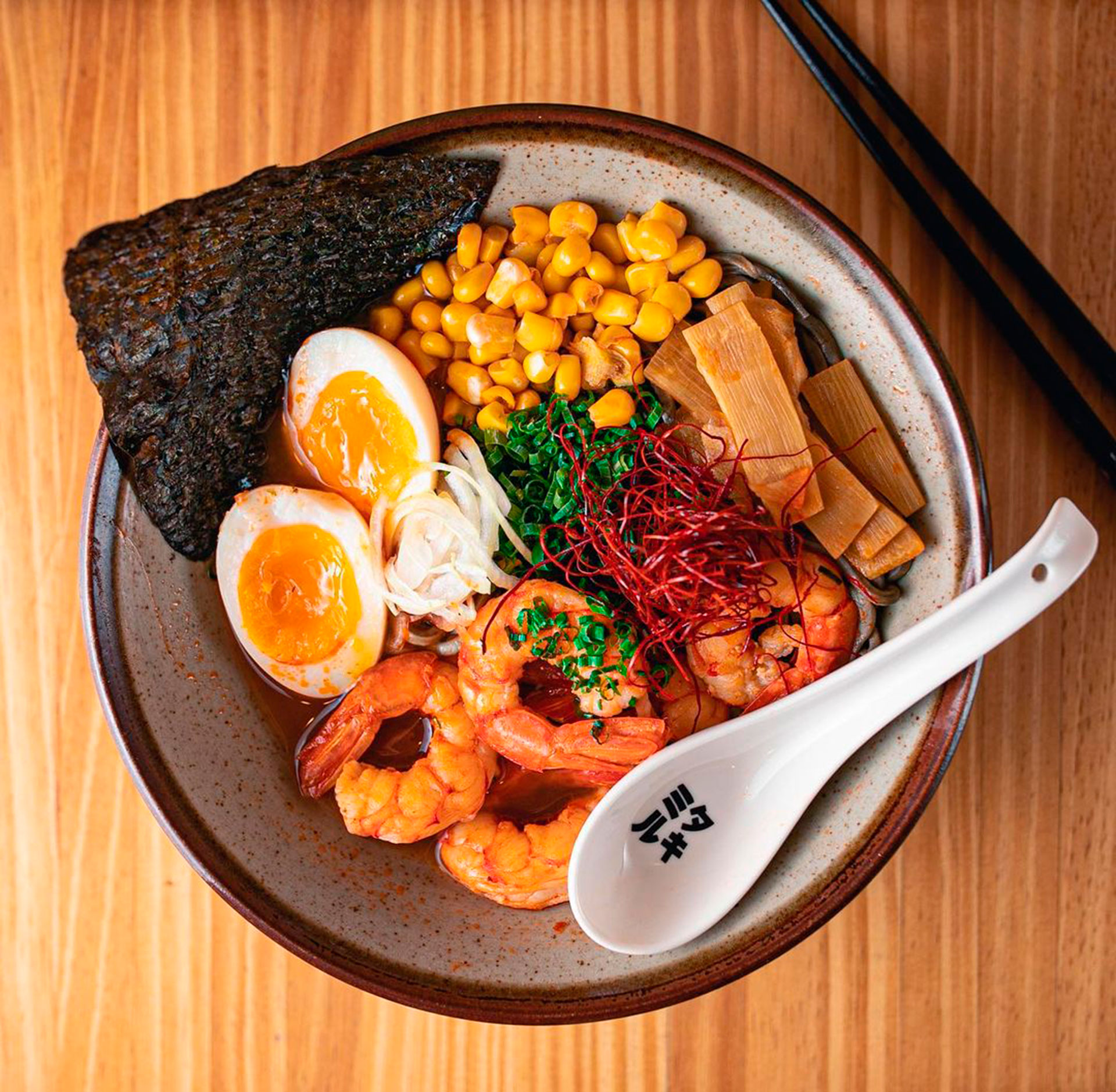 Uno de sus platos más populares de Mirutaki es el Tonkotsu Ramen (Instagram/@mirutaki)