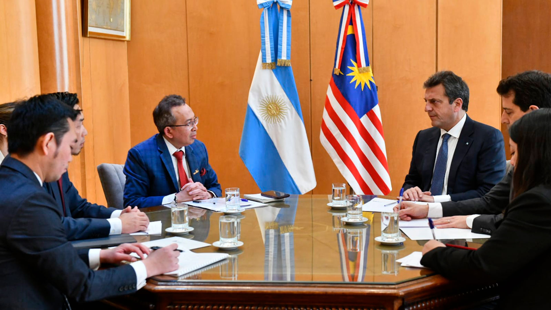 Sergio Massa había tenido una reunión esta semana con autoridades de Petronas y el embajador malayo en la Argentina
