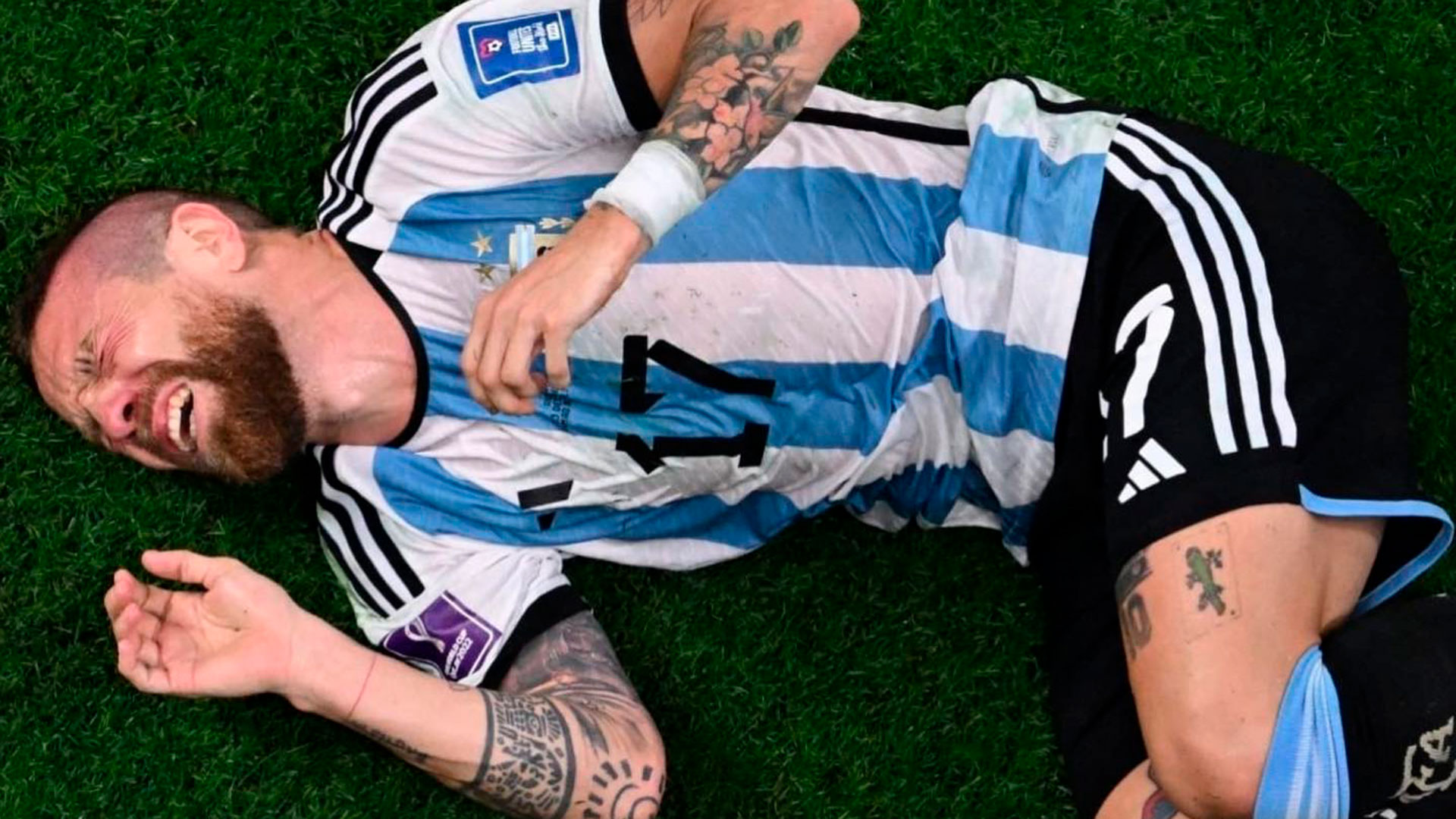 El impactante posteo del Papu Gómez: “Di todo por ganar la Copa del Mundo y hoy mi tobillo lo está pagando”