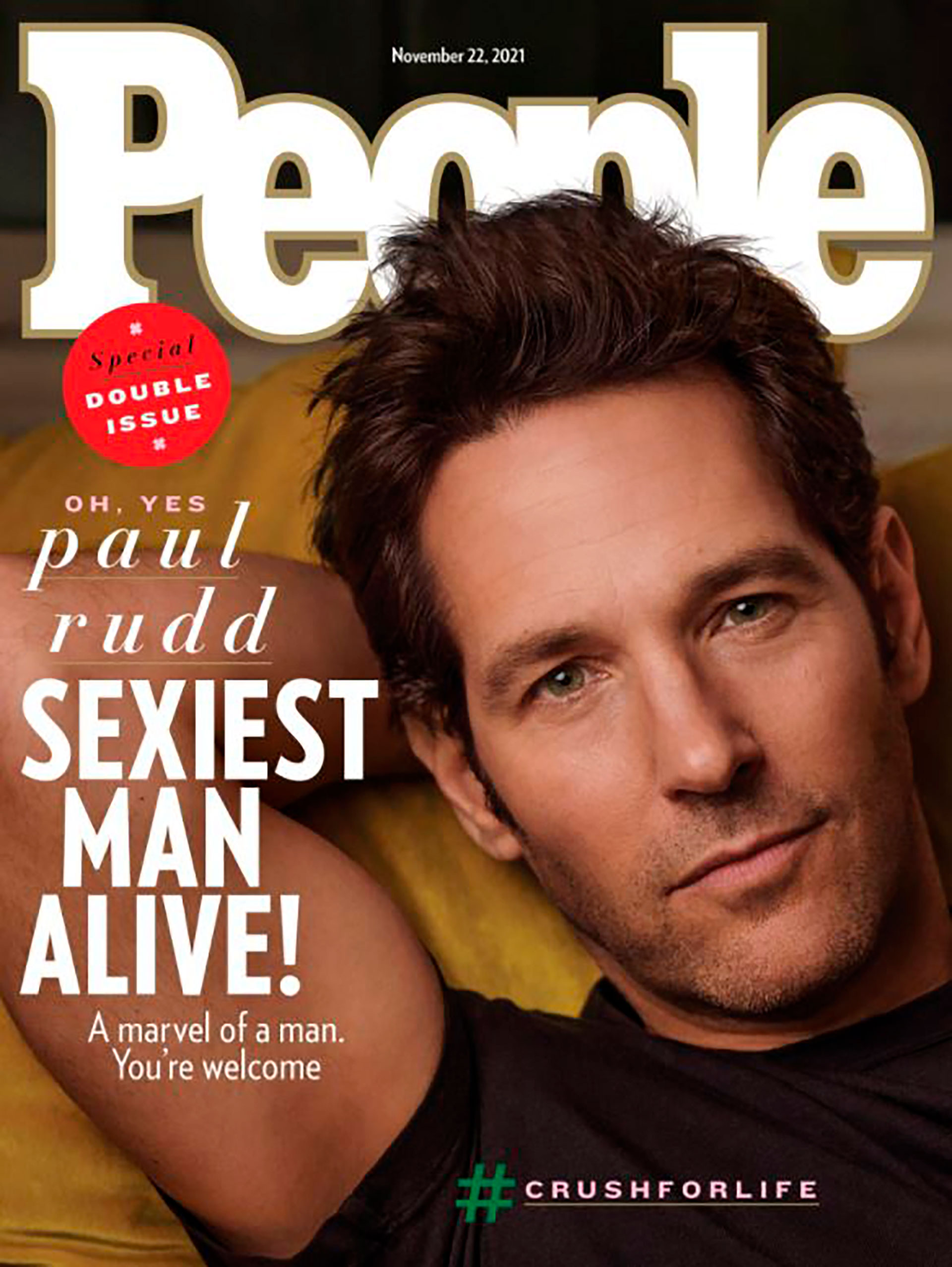 La portada de la revista People al anunciar al hombre mas sexy en 2021.