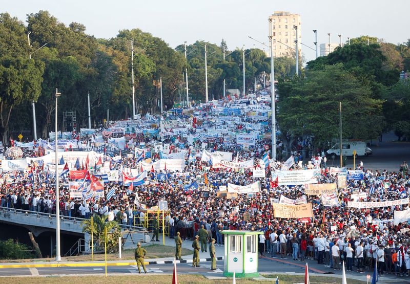 La Crisis Del Combustible Obliga A La Dictadura Cubana A Cancelar El Desfile Del 1 De Mayo El 3986