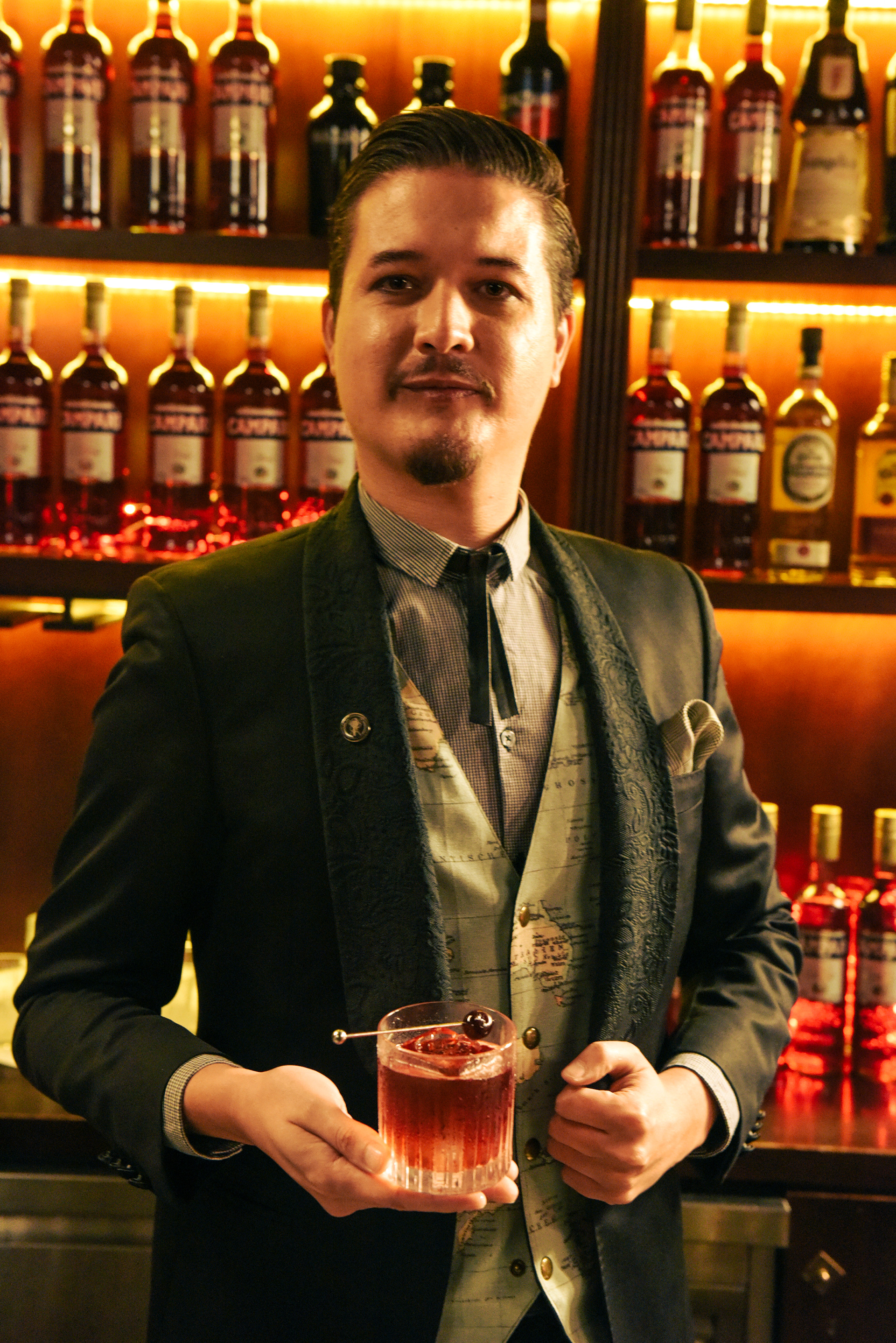 Sebastian García listed among the 100 best bartenders in the world (NegroniWeek)