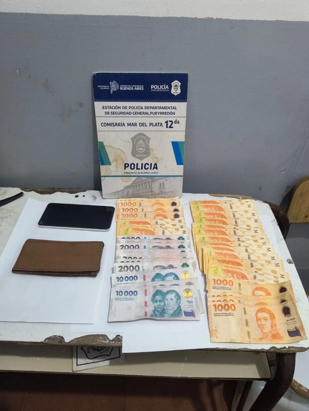 Una banda de menores armados asaltaron a un remisero en Mar del Plata: un detenido tiene 14 a&ntilde;os 