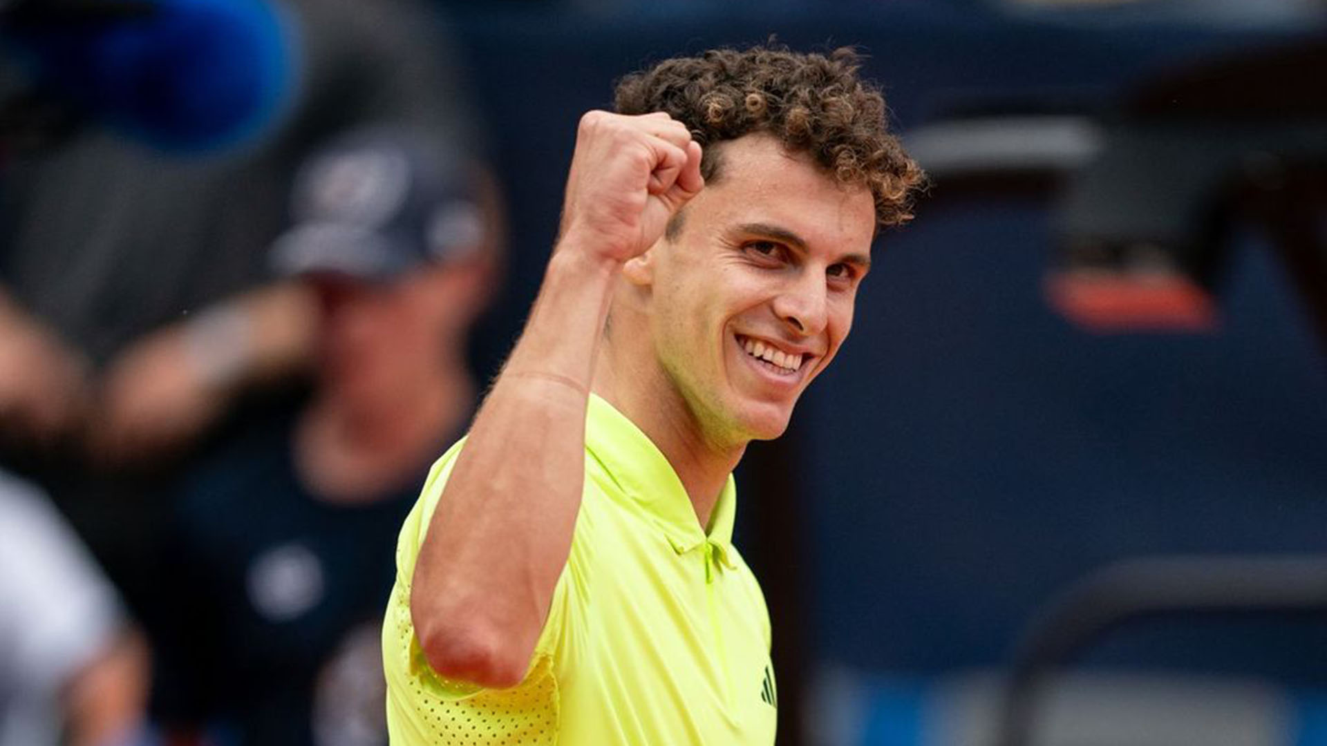 El gobierno sirio anunció un acuerdo de alto el fuego con las milicias kurdas