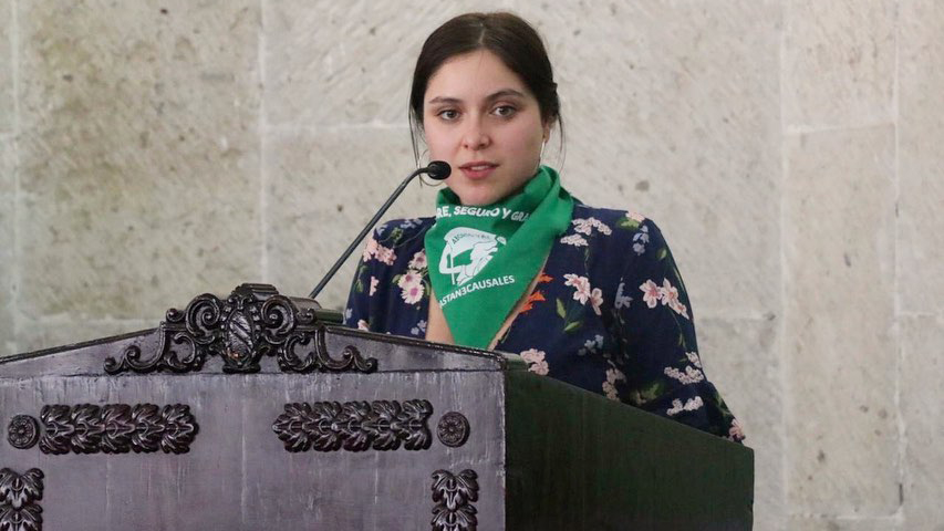 Estefanía Veloz, activista feminista, exhortó a la SRE reconsiderar el nombramiento. (Foto: Instagram/@estefaniavloz)