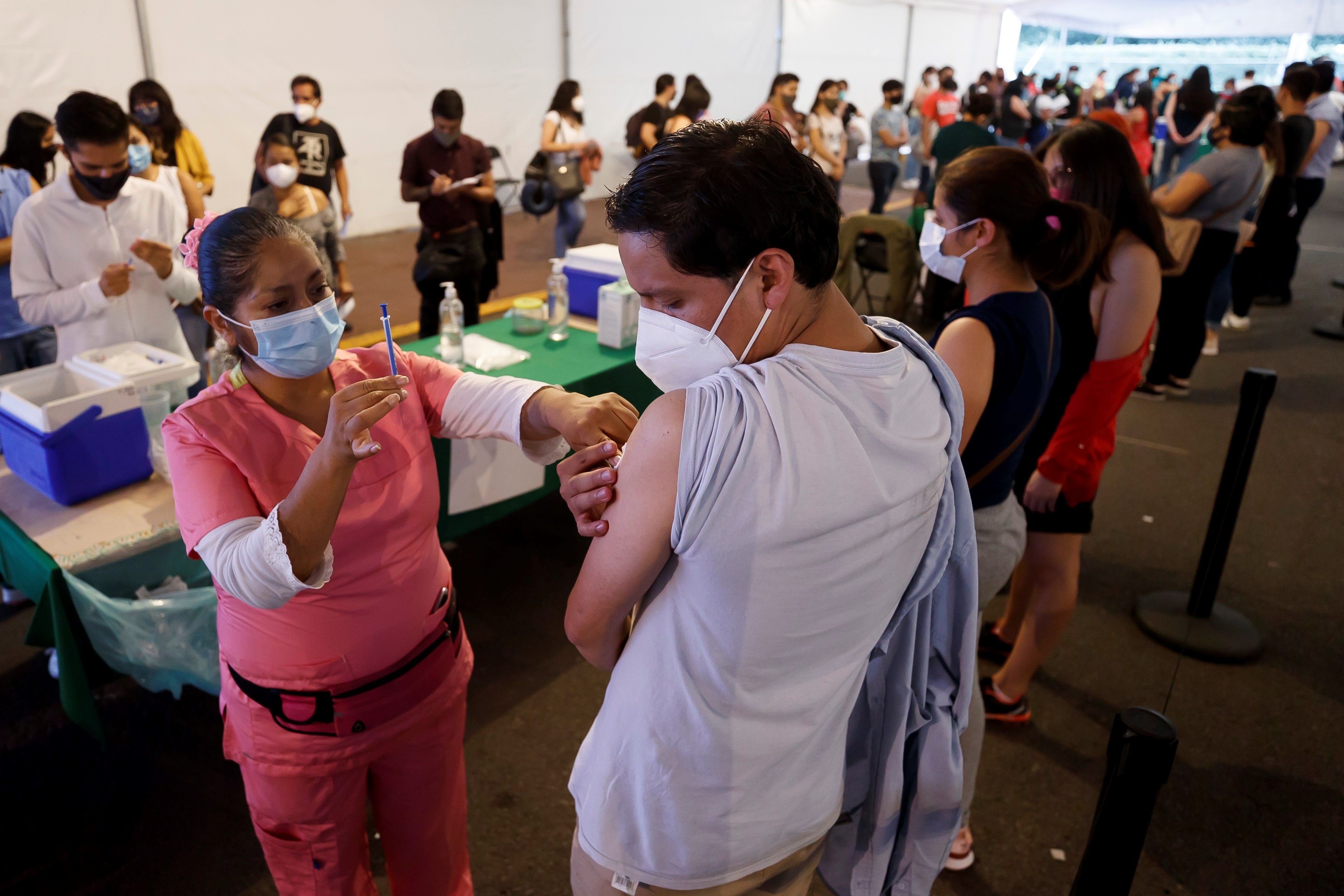 Coronavirus en México al 8 de noviembre: 77 muertes y 870 contagios, la cifra más baja desde junio