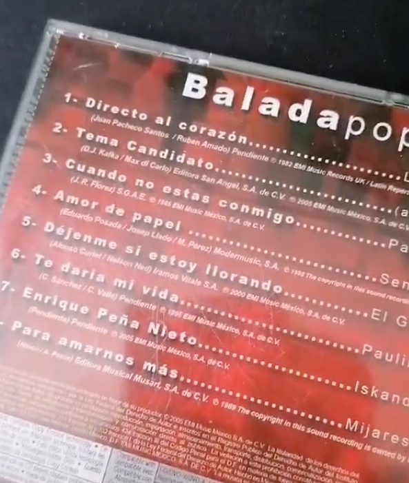 La lista de canciones trae letras promocionales al candidato (Foto: Captura de pantalla/Tiktok karlacamachov)