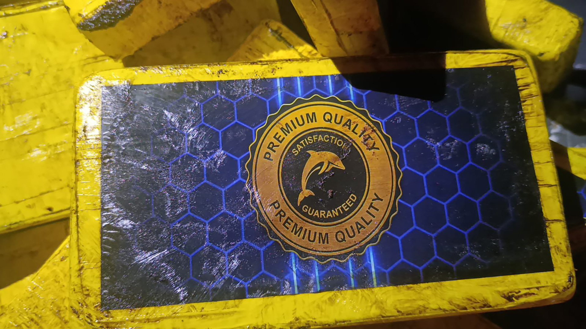 “Premium Quality”: el particular envoltorio de 100 kilos de cocaína hallados en un control en Santa Fe