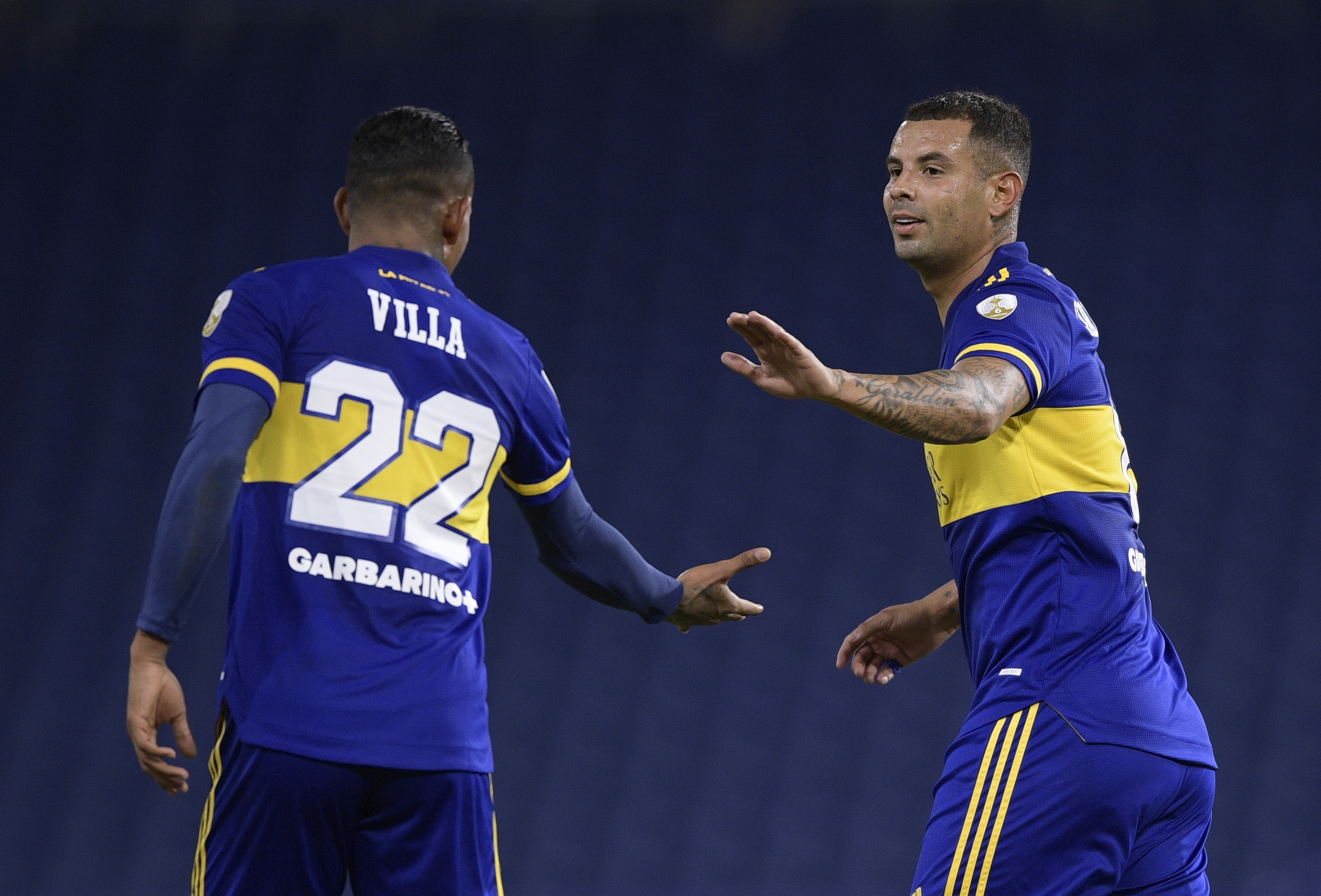 Villa y Cardona serán tenidos en cuenta en Boca hasta fin de año: ¿y después? (REUTERS/Juan Mabromata)