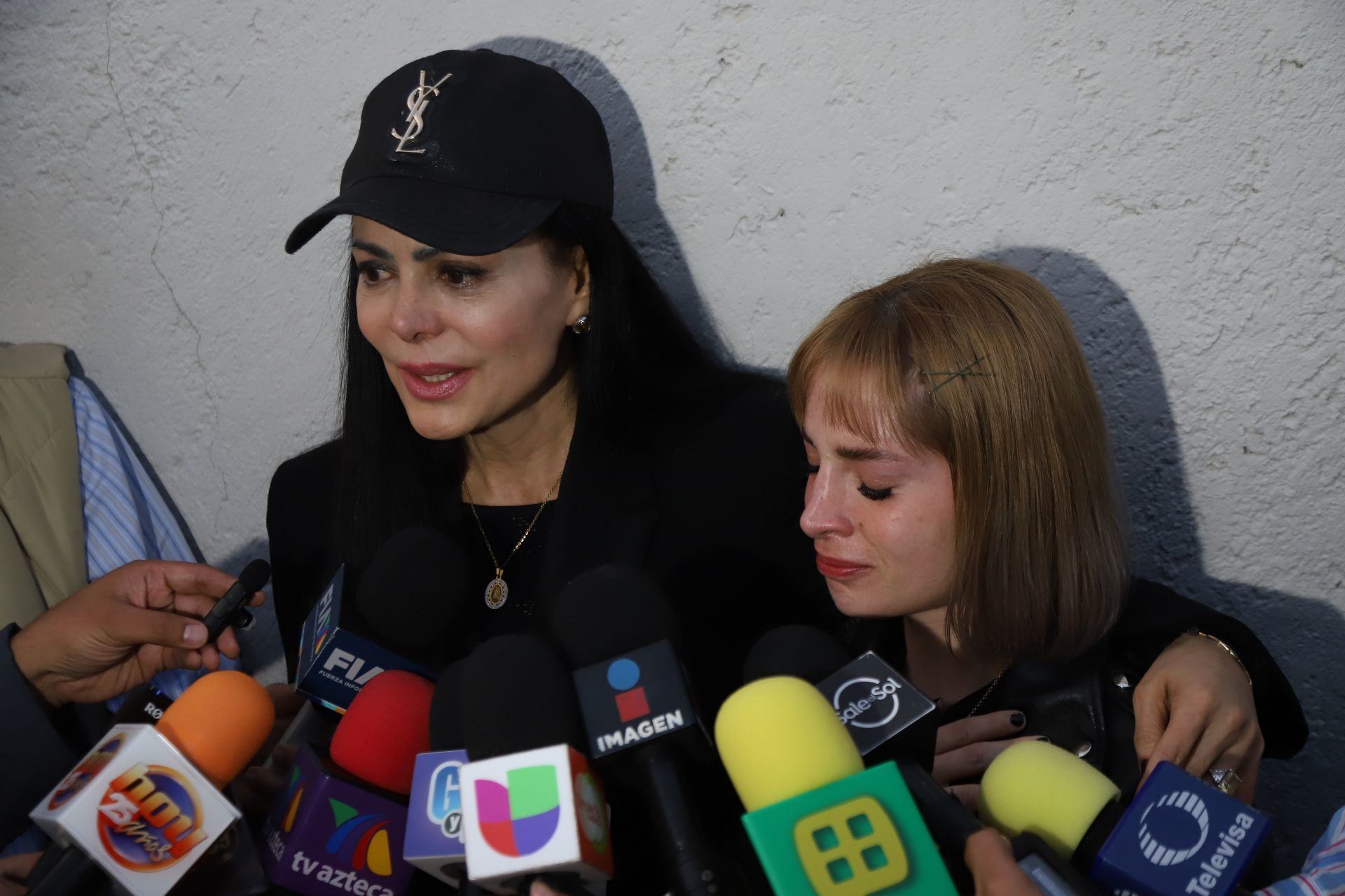 Muerte De Julián Figueroa Minuto A Minuto Maribel Guardia Reveló Detalles Sobre El Funeral De