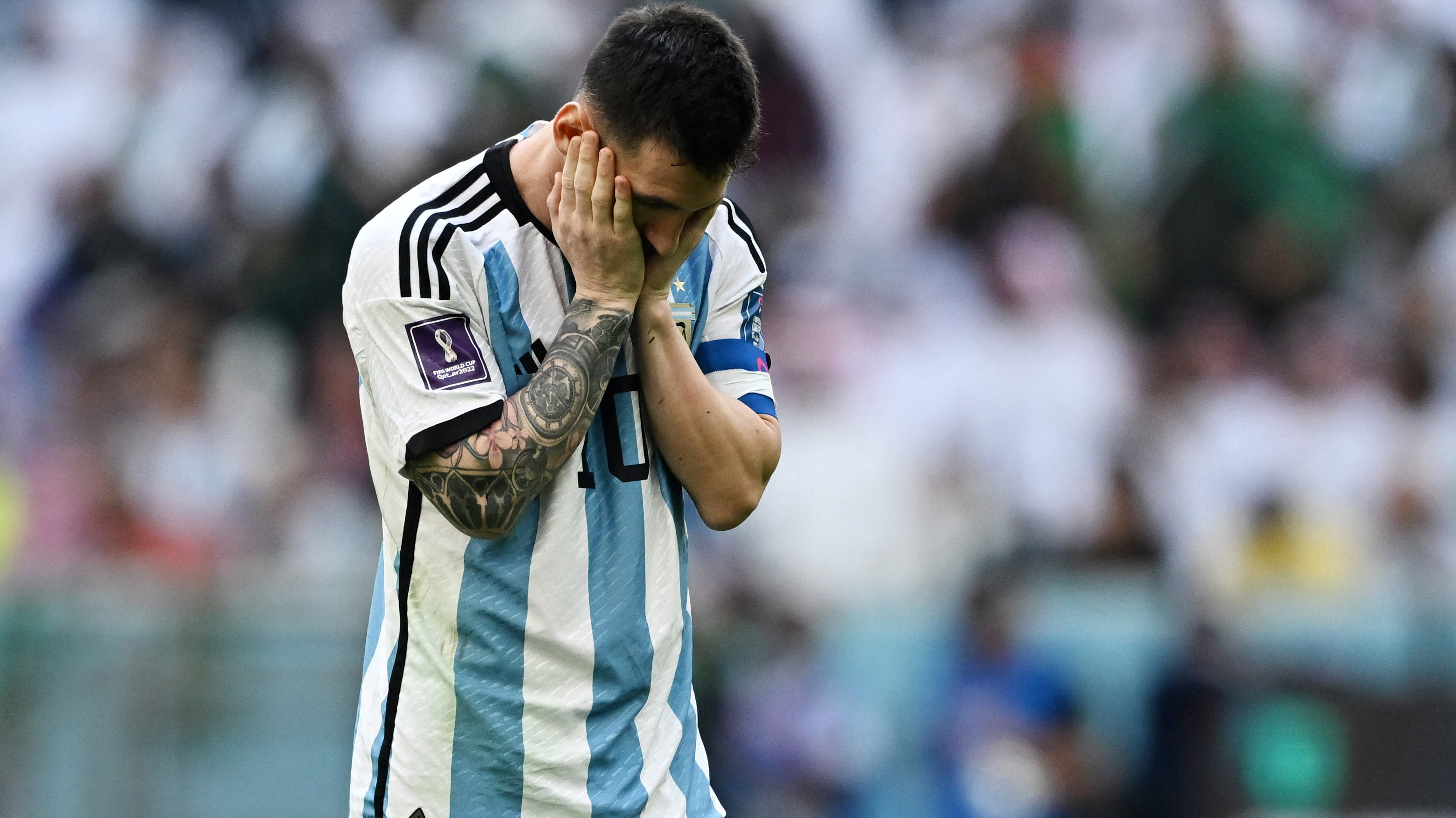 El fastidio de Lionel Messi en los minutos finales (REUTERS/Dylan Martinez)