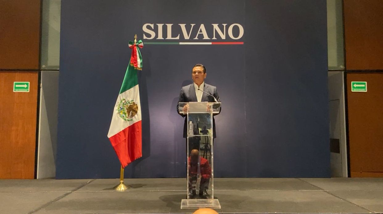 Silvano Aureoles se destapó como presidenciable y no teme ir en solitario a las elecciones