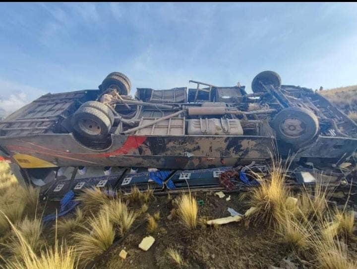 Accidente en Cusco dejó siete personas fallecidas. Foto: Cusco en Portada
