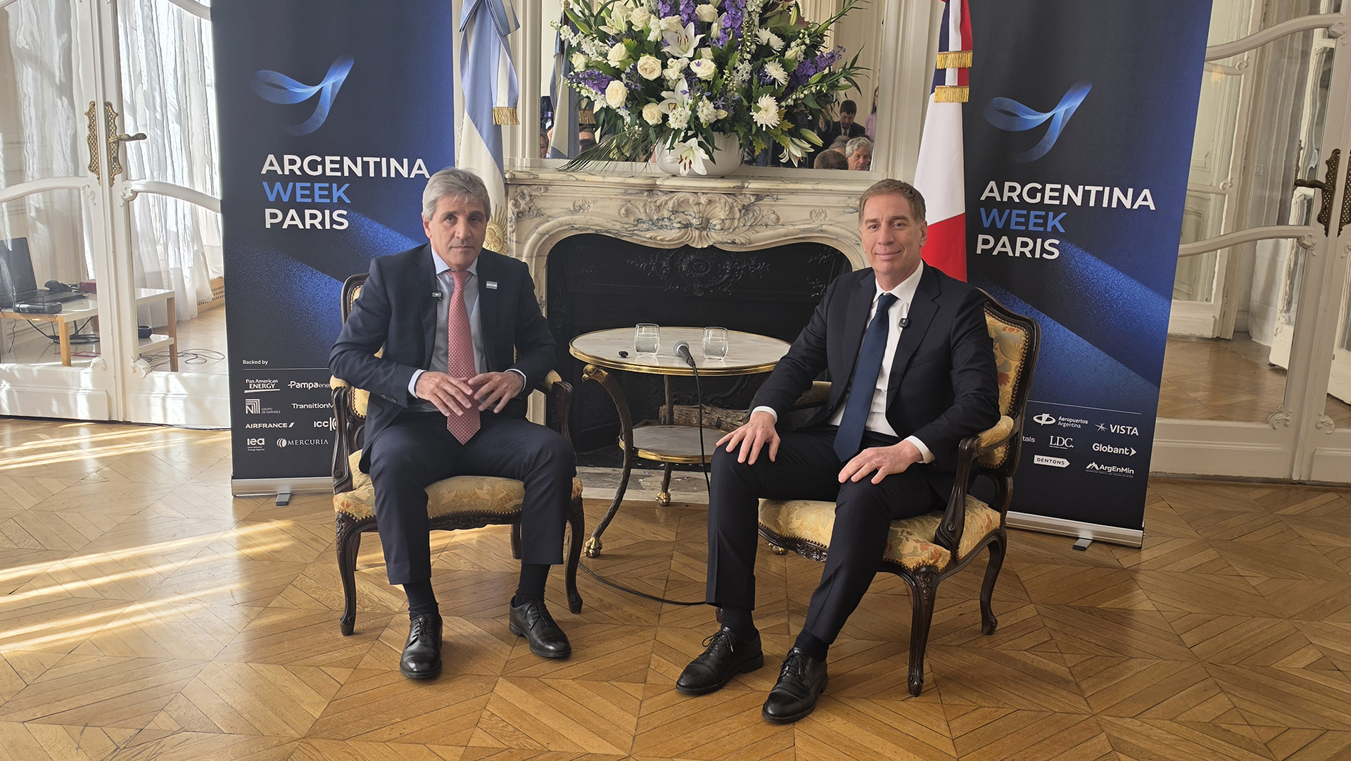 El Gobierno lanzó en París un programa para que extranjeros puedan obtener ciudadanía y pasaporte mediante inversiones: cuánto cuesta