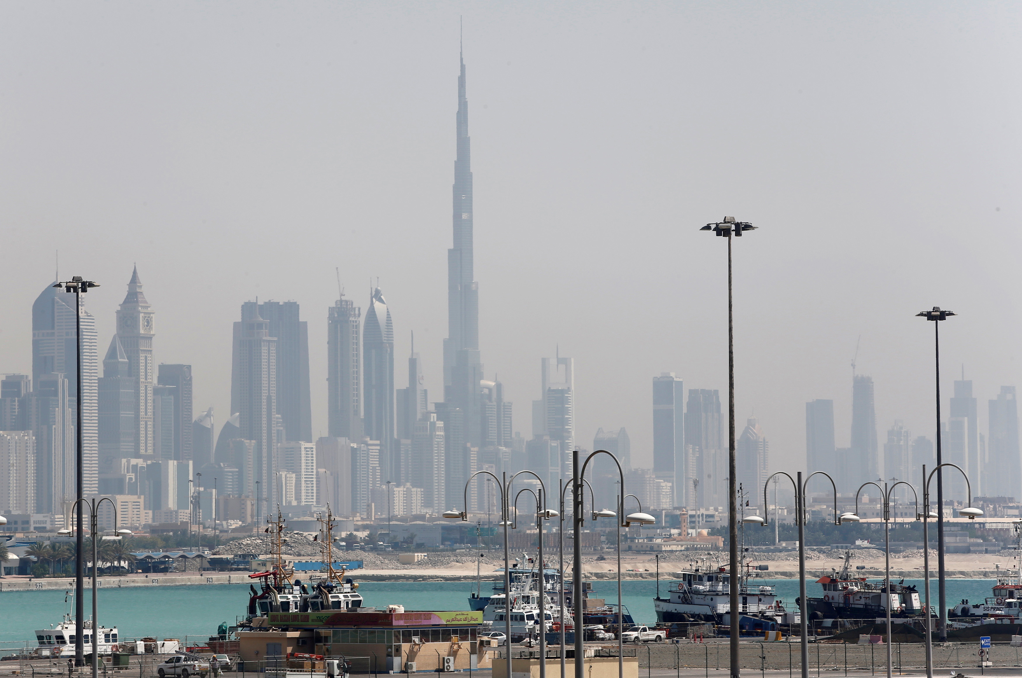 Cuando se llega a Dubái es posible que se deba hacer otra prueba PCR (Reuters)