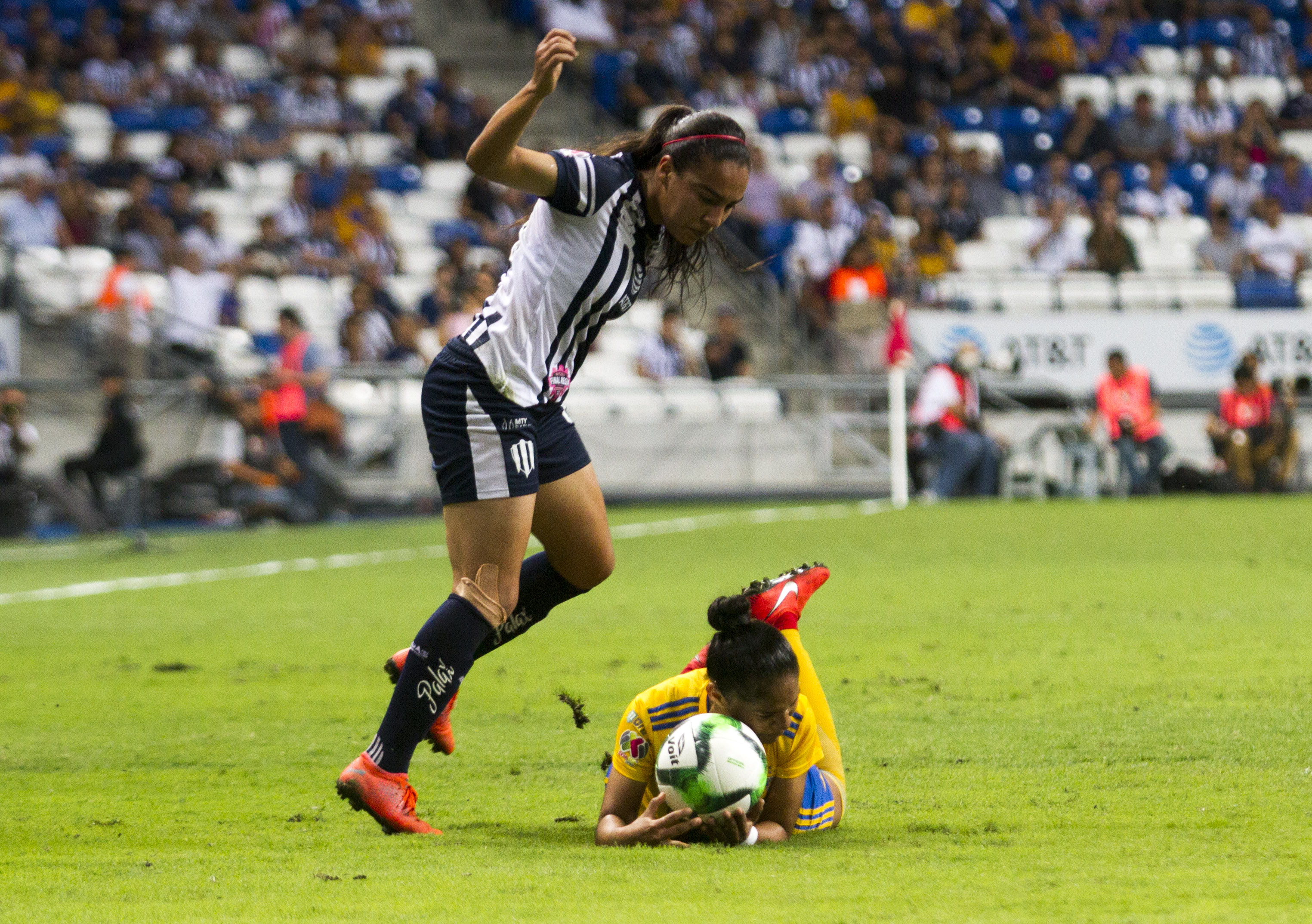 Jugadoras de rayadas serán sancionadas por el club, cuál es el motivo -  Infobae