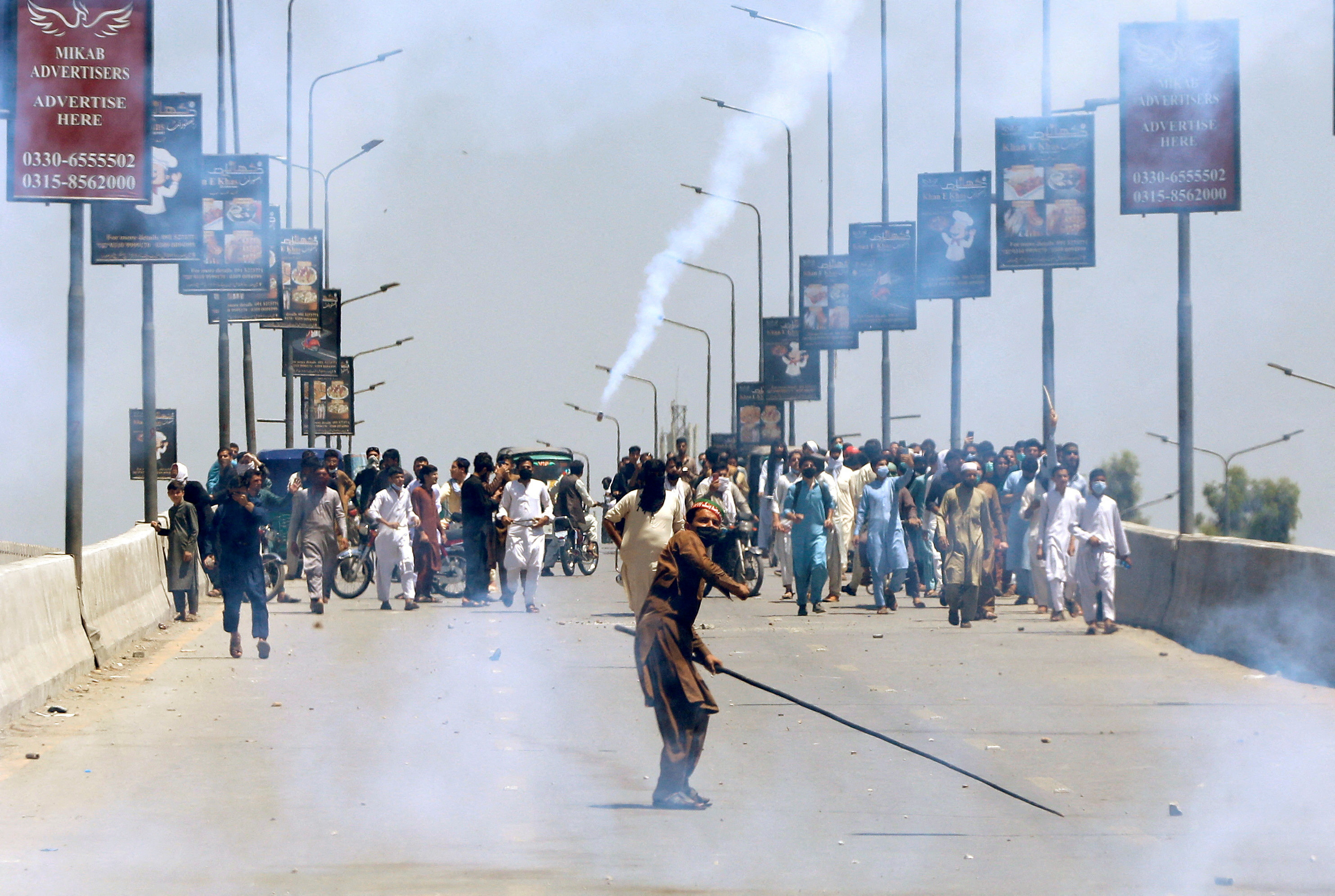 El 9 de mayo estalló una ola de protestas tras la detención de Khan (REUTERS)