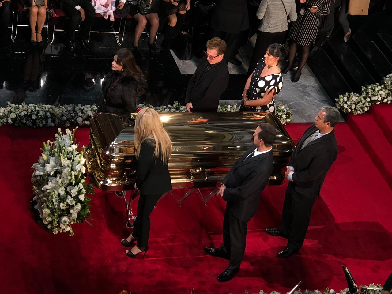 Peti mati Jose Jose bernilai lebih dari $20,000 USD.  (Foto: Infobae)