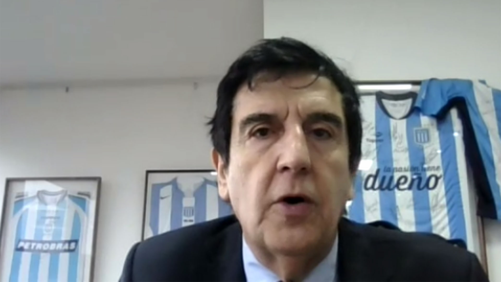 El economista Carlos Melconian dio un seminario online 