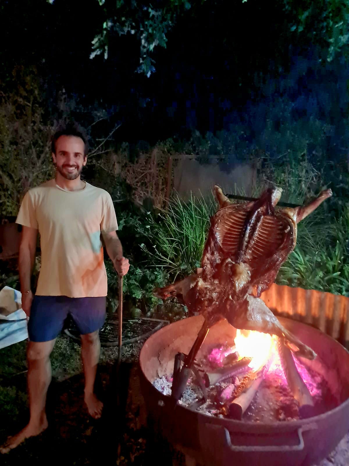 Martín Maquieyra hizo un asado el Sabado antes de la jornada electoral clave para la provincia