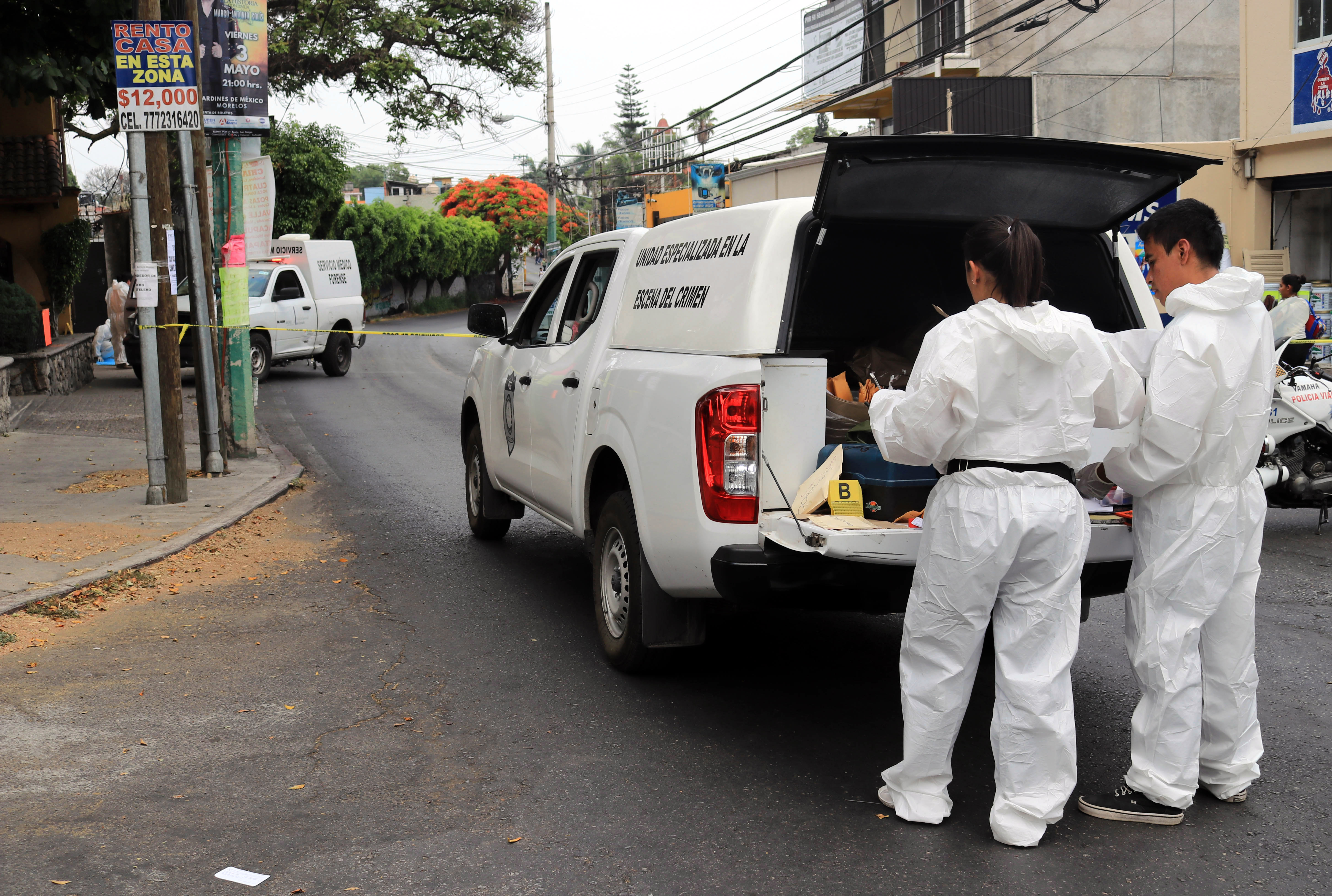 Según los informes policiales, los restos humanos fueron localizados la mañana de este jueves a las 6:45 horas en bolsas de plástico negras y transparentes (FOTO: MARGARITO PÉREZ RETANA /CUARTOSCURO.COM)