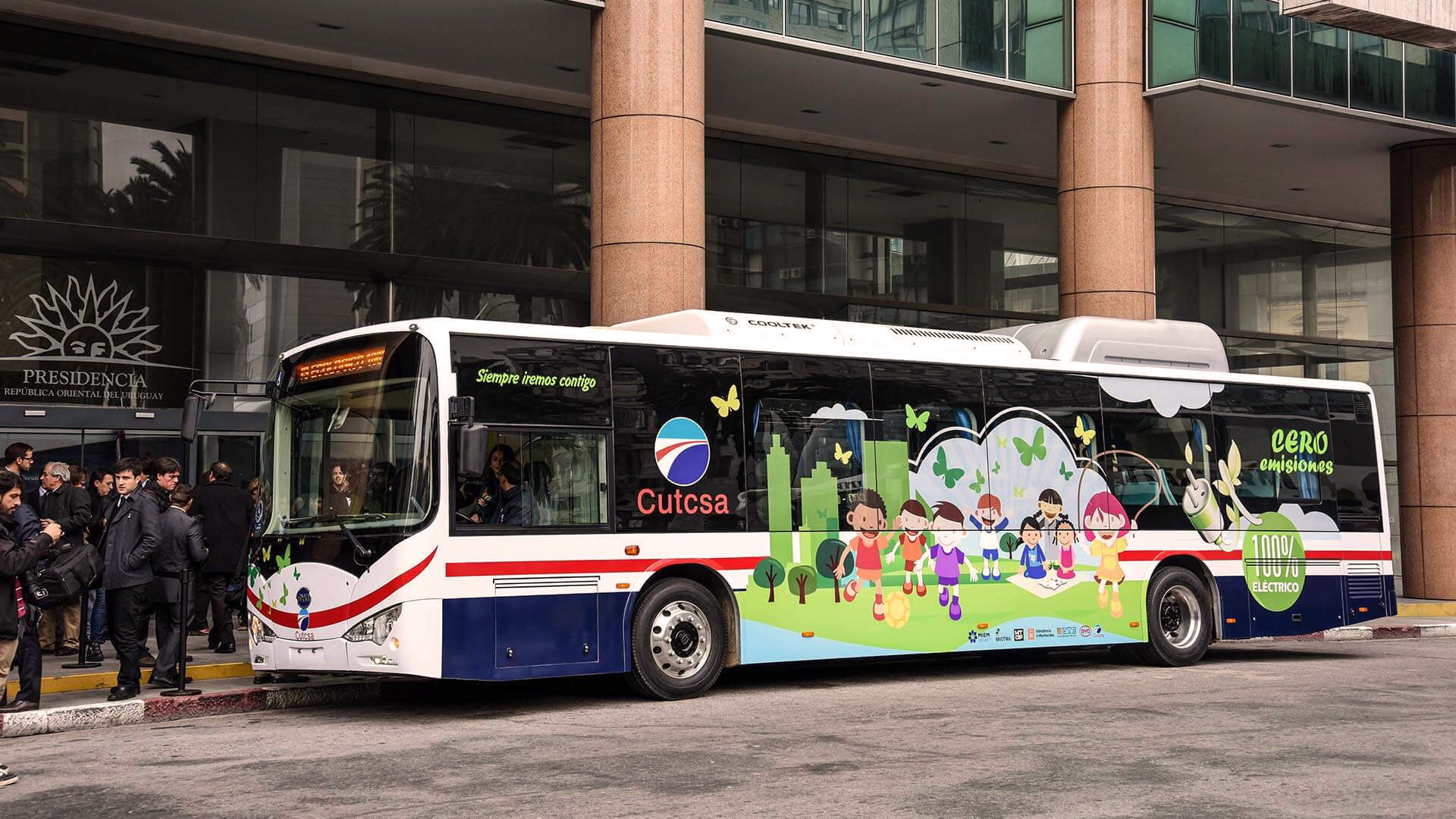 En Montevideo ya circulan 30 buses eléctricos. El plan del Municipio de Maldonado es incorporarlos en algunas zonas de Punta del Este