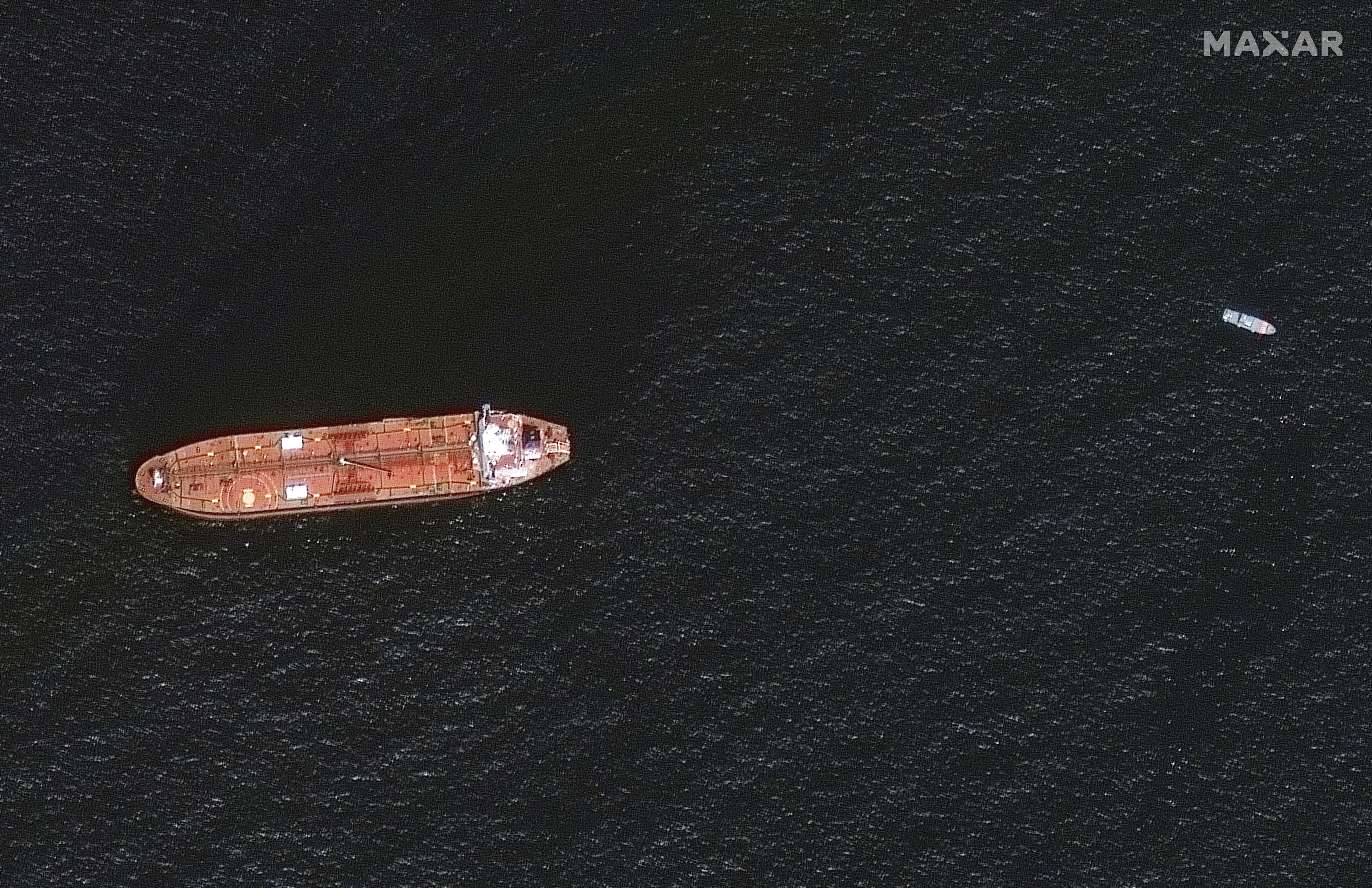 Una imagen satelital del buque Mercer Street, atacado por drones que causaron dos muertes cerca de Fujairah, Emiratos Árabes (Maxar Technologies/Handout via REUTERS)