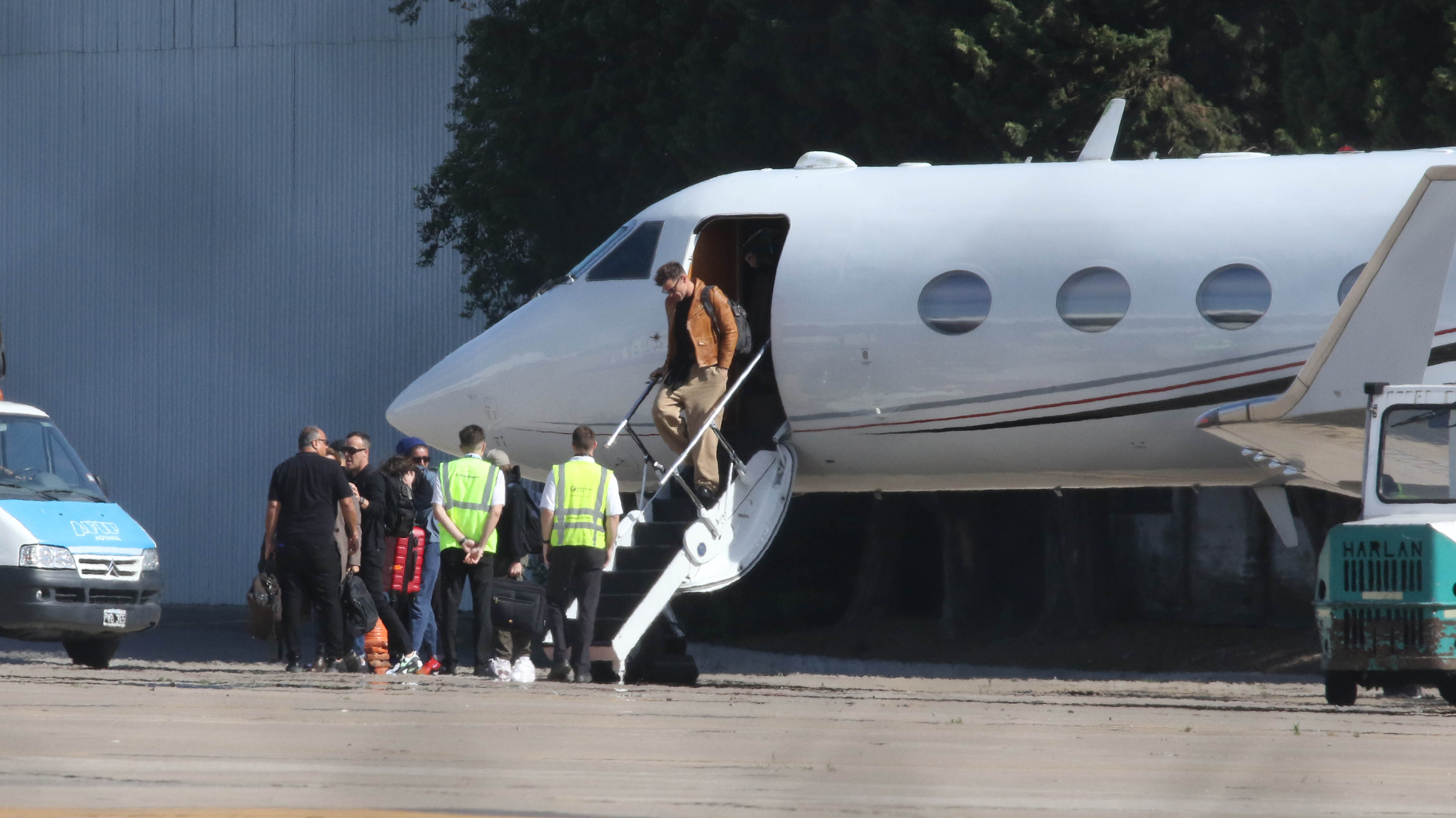 Ricky Martin llegó en un vuelo privado desde Bogotá