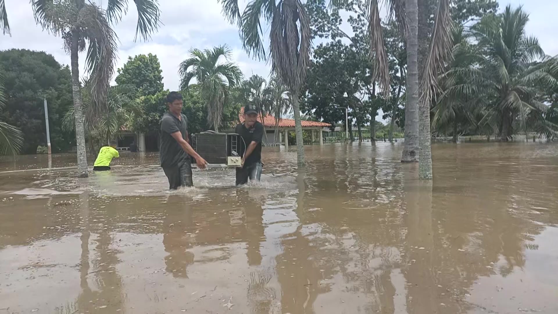 Muchos lugares del país se vieron afectados por las intentas lluvias de las últimas semanas (AFP/Archivo)