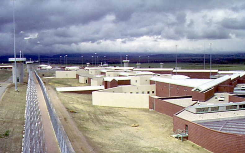 ADX Florence se encuentra en el condado de Florence, Colorado y es una prisión de máxima seguridad (Foto: Especial)