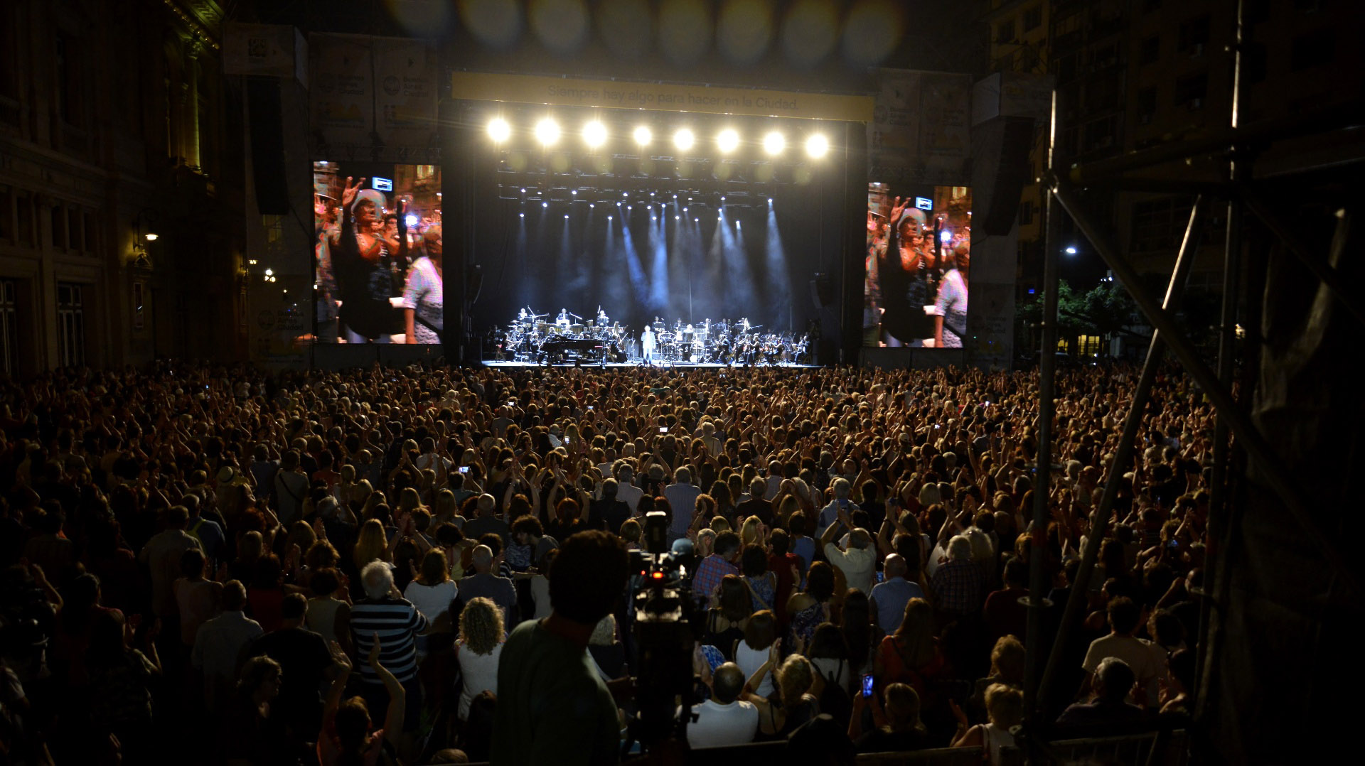 Vuelven los recitales al aire libre en la Ciudad de Buenos Aires: cuál será la capacidad autorizada, a partir de cuándo y en qué horarios