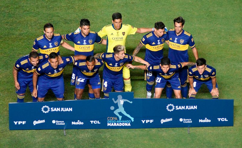 Boca Juniors se consagró campeón del fútbol argentino al vencer 5-3 en la tanda de penales a Banfield y obtener la Copa Diego Maradona, nombrada así en homenaje al ídolo fallecido a fines de 2020